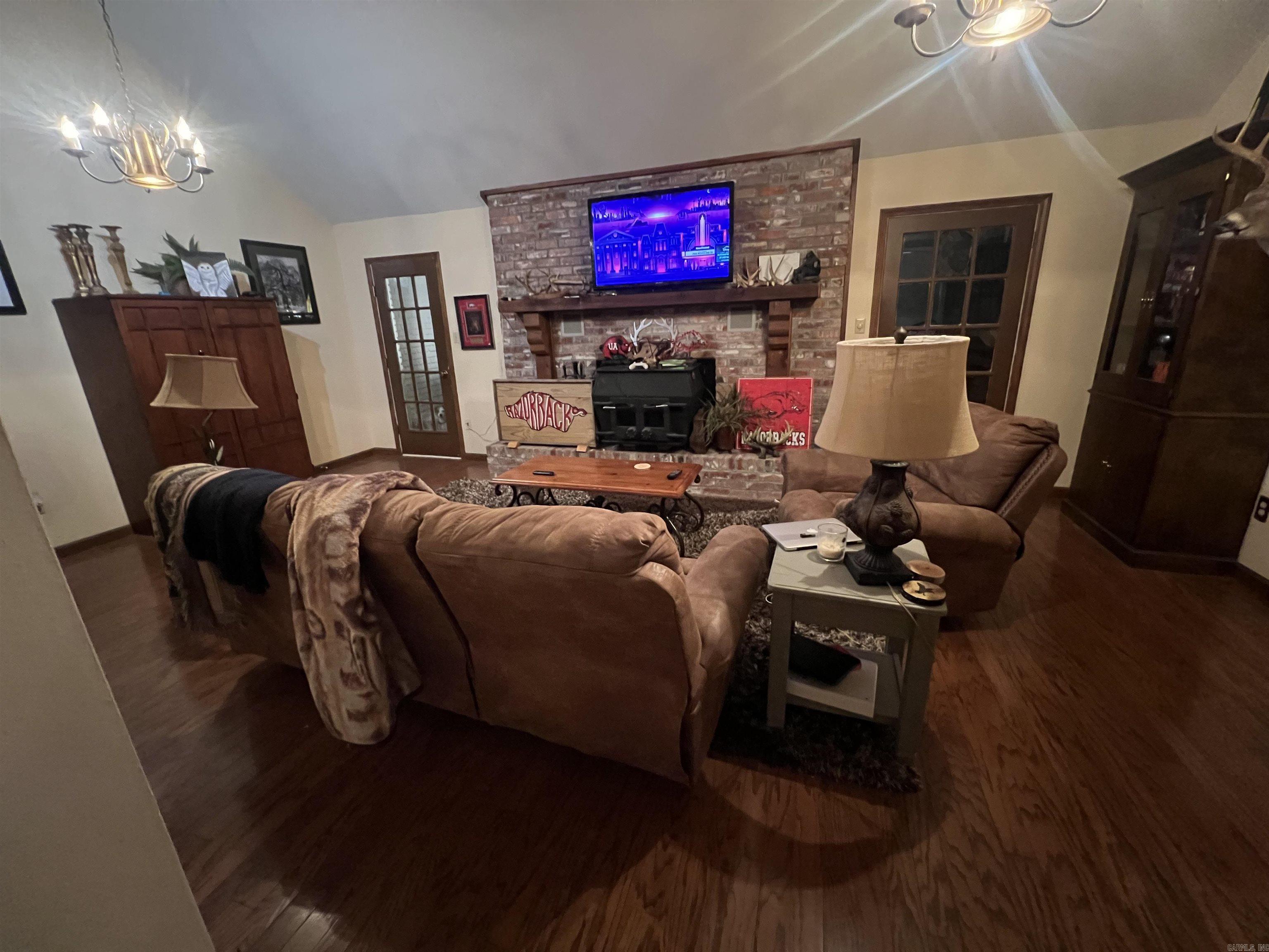 JIMMY RAY - Residential