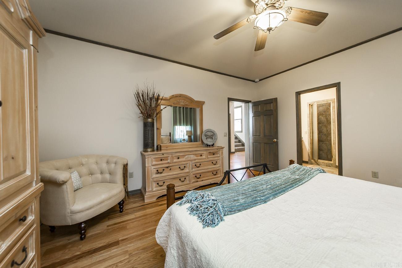 ENCHANTED PENINSULA - Residential