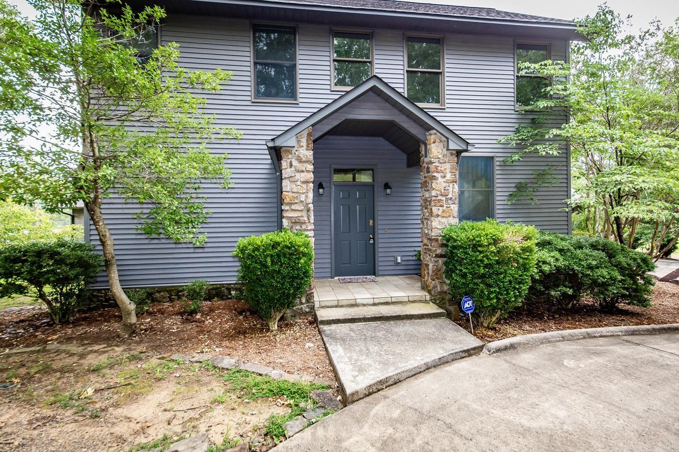 ENCHANTED PENINSULA - Residential