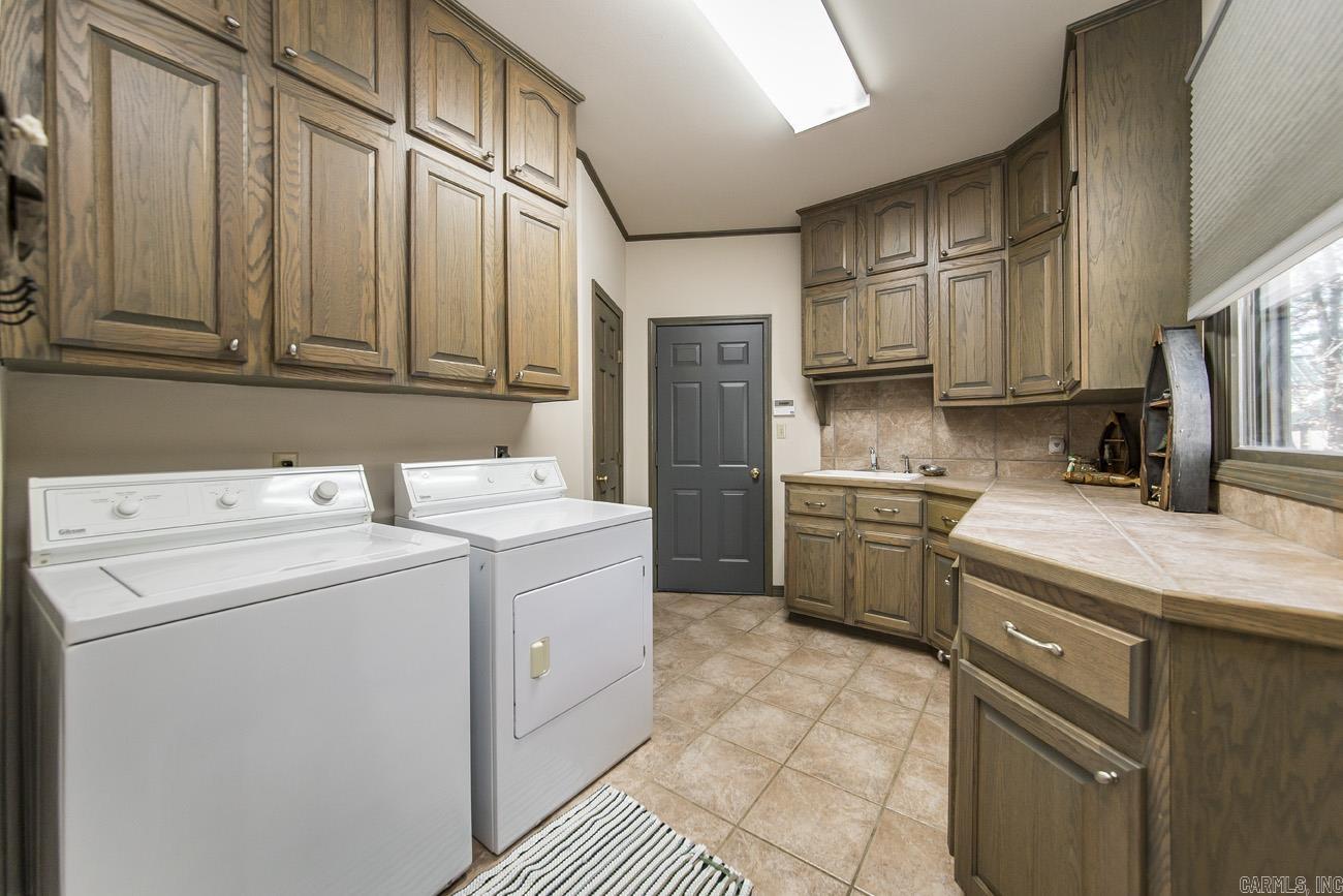 ENCHANTED PENINSULA - Residential