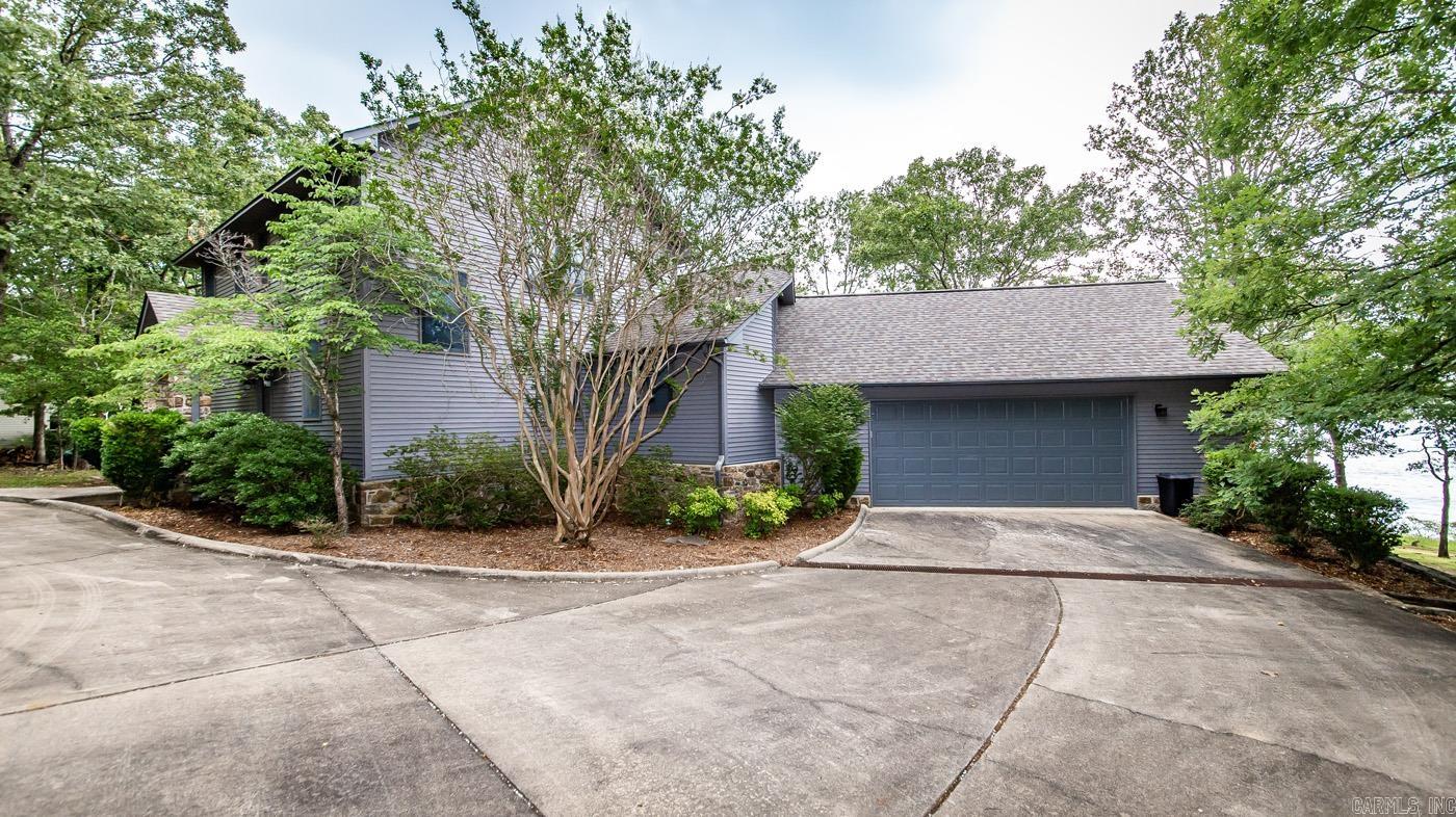 ENCHANTED PENINSULA - Residential