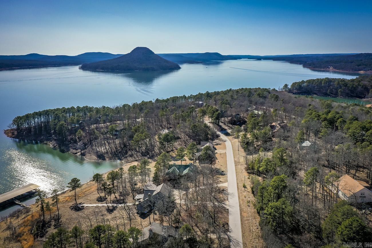 ENCHANTED PENINSULA - Residential