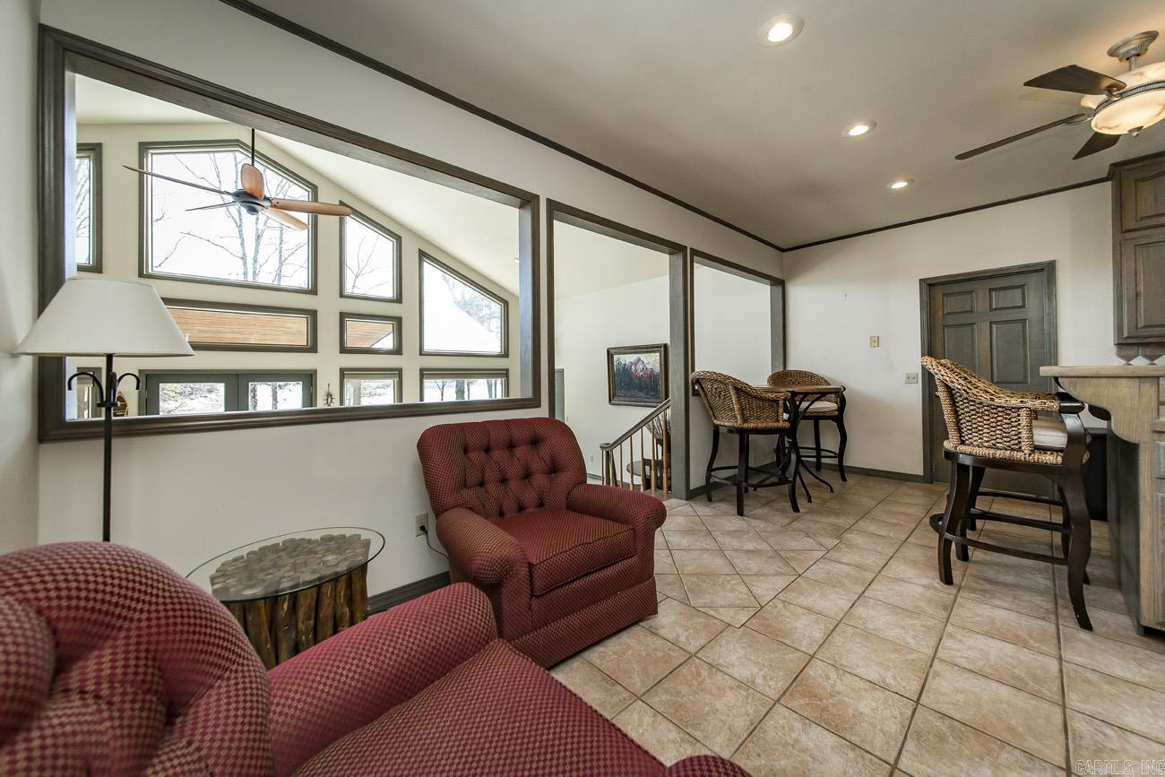 ENCHANTED PENINSULA - Residential