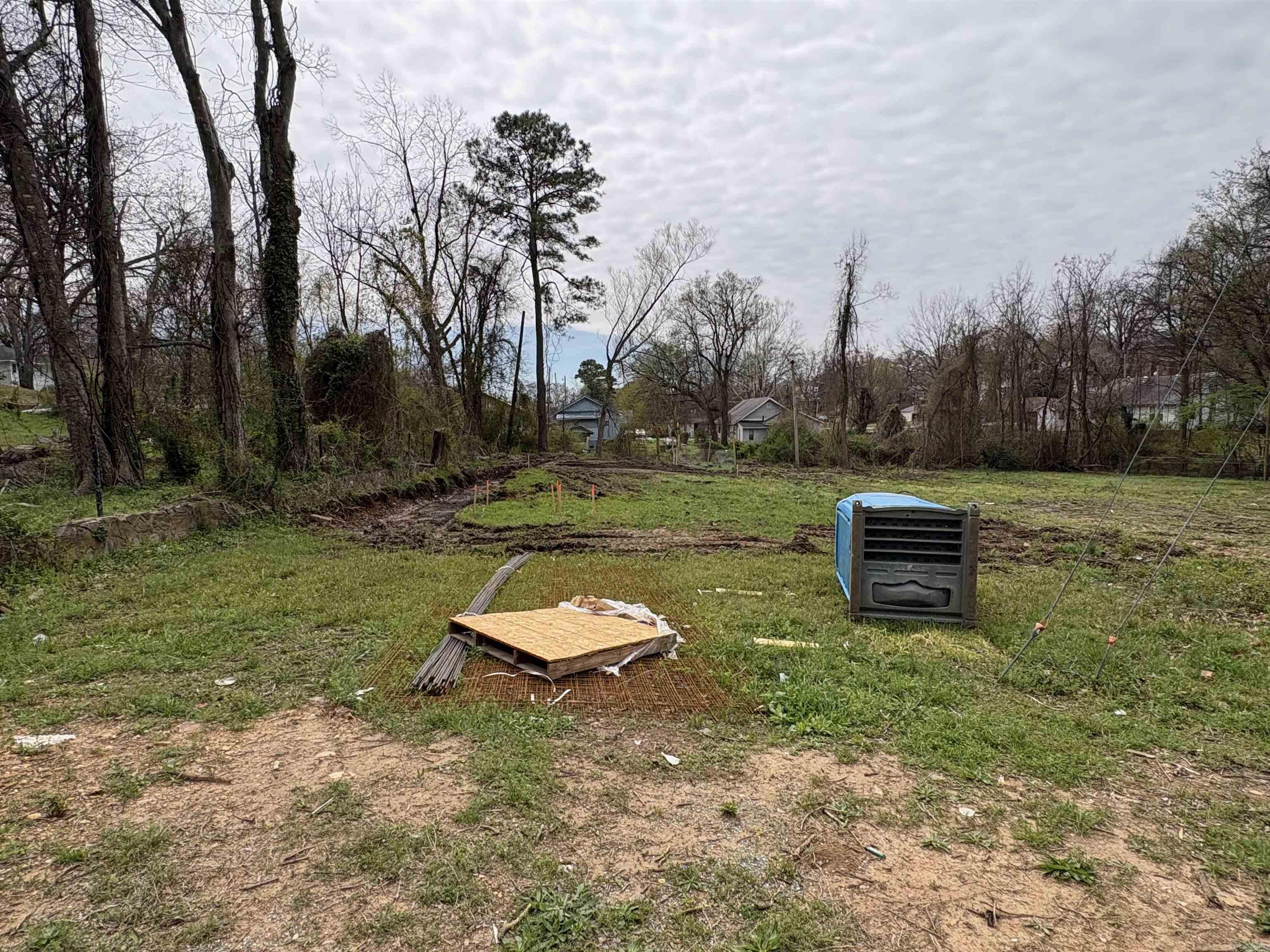 Flemming & Bradford - Land