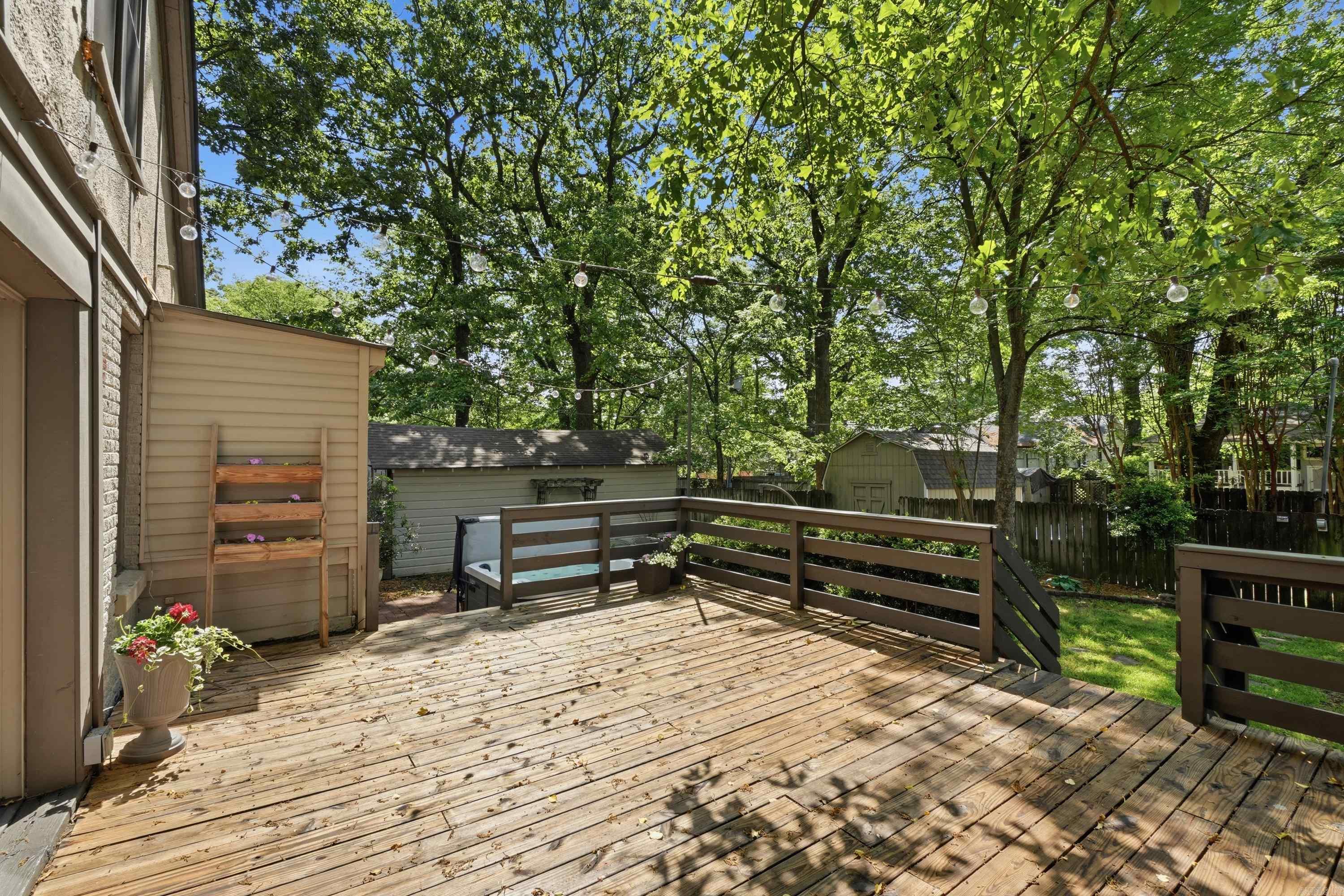 MCGEHEE - Residential