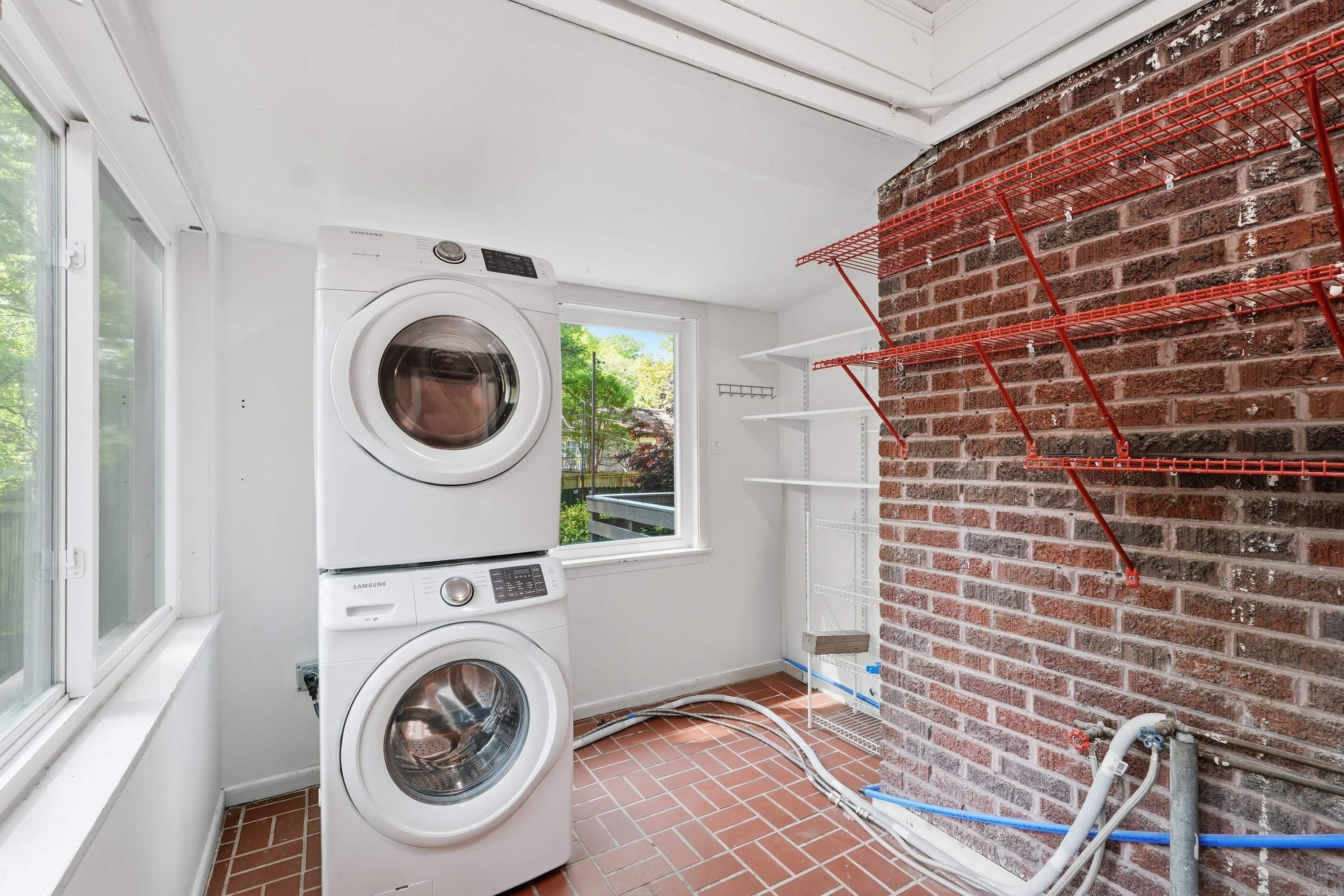 MCGEHEE - Residential