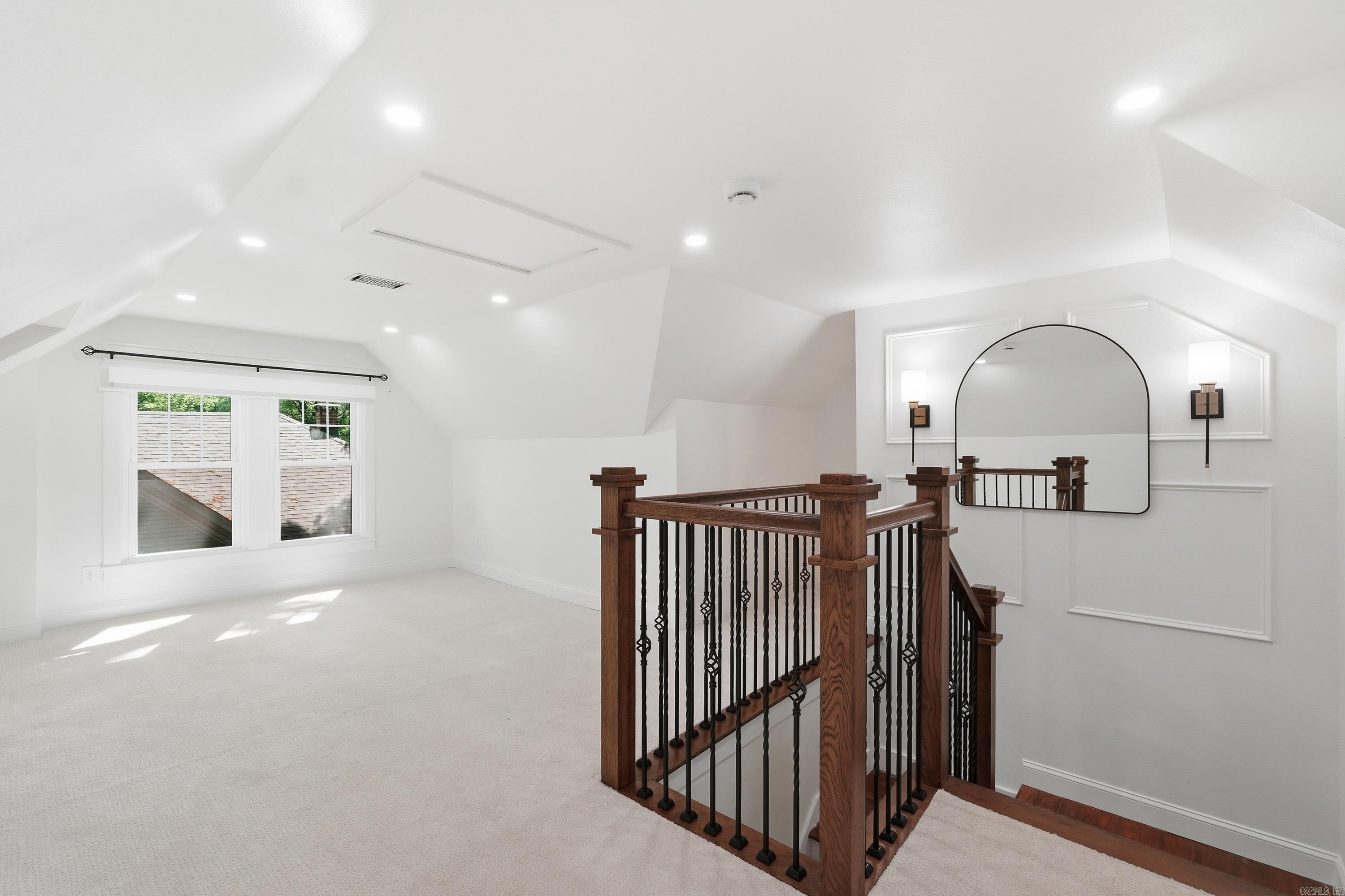 MCGEHEE - Residential