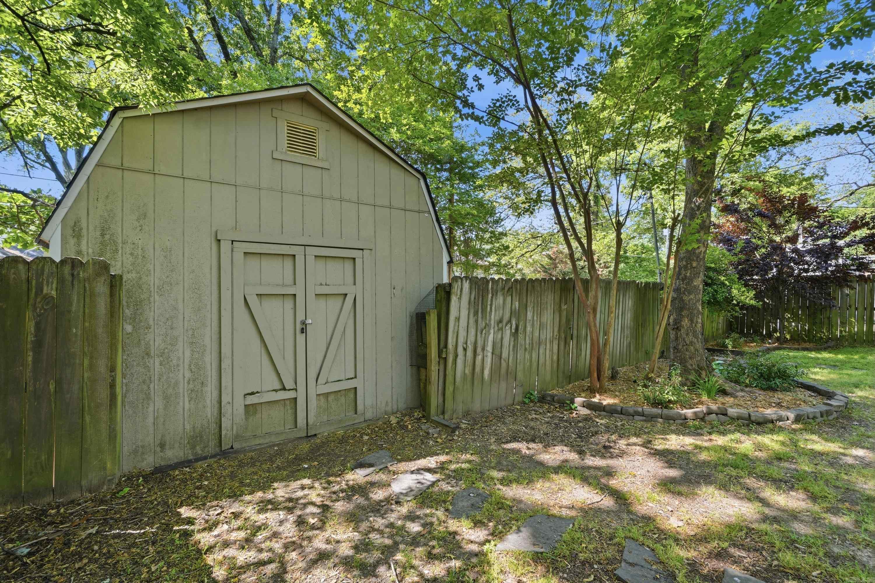 MCGEHEE - Residential