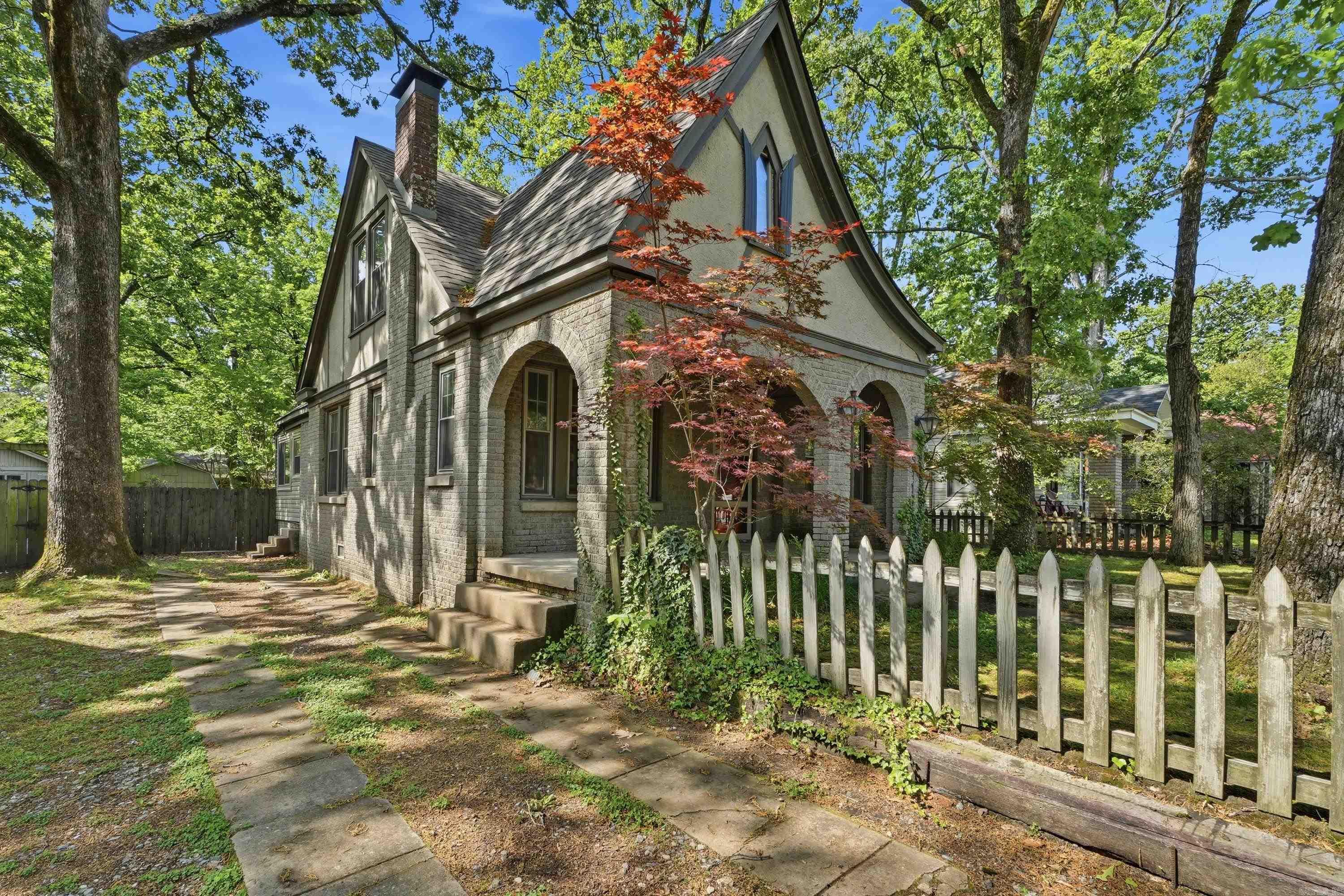 MCGEHEE - Residential