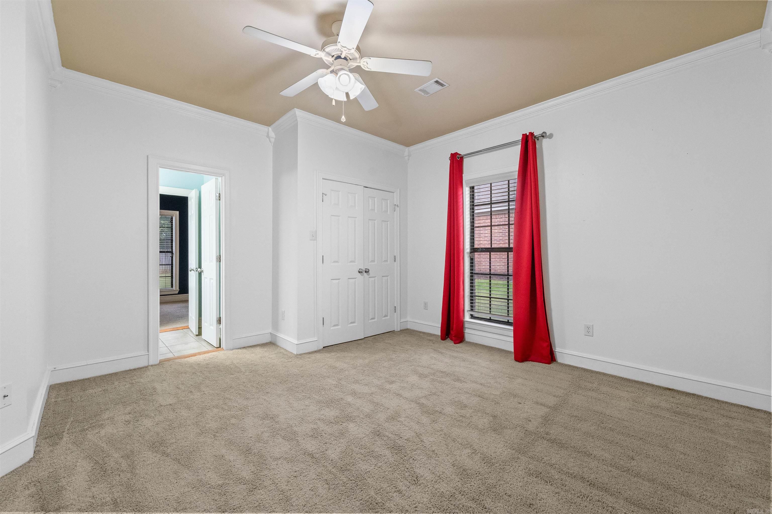 COUNTRY CLUB OF ARK THE - Residential