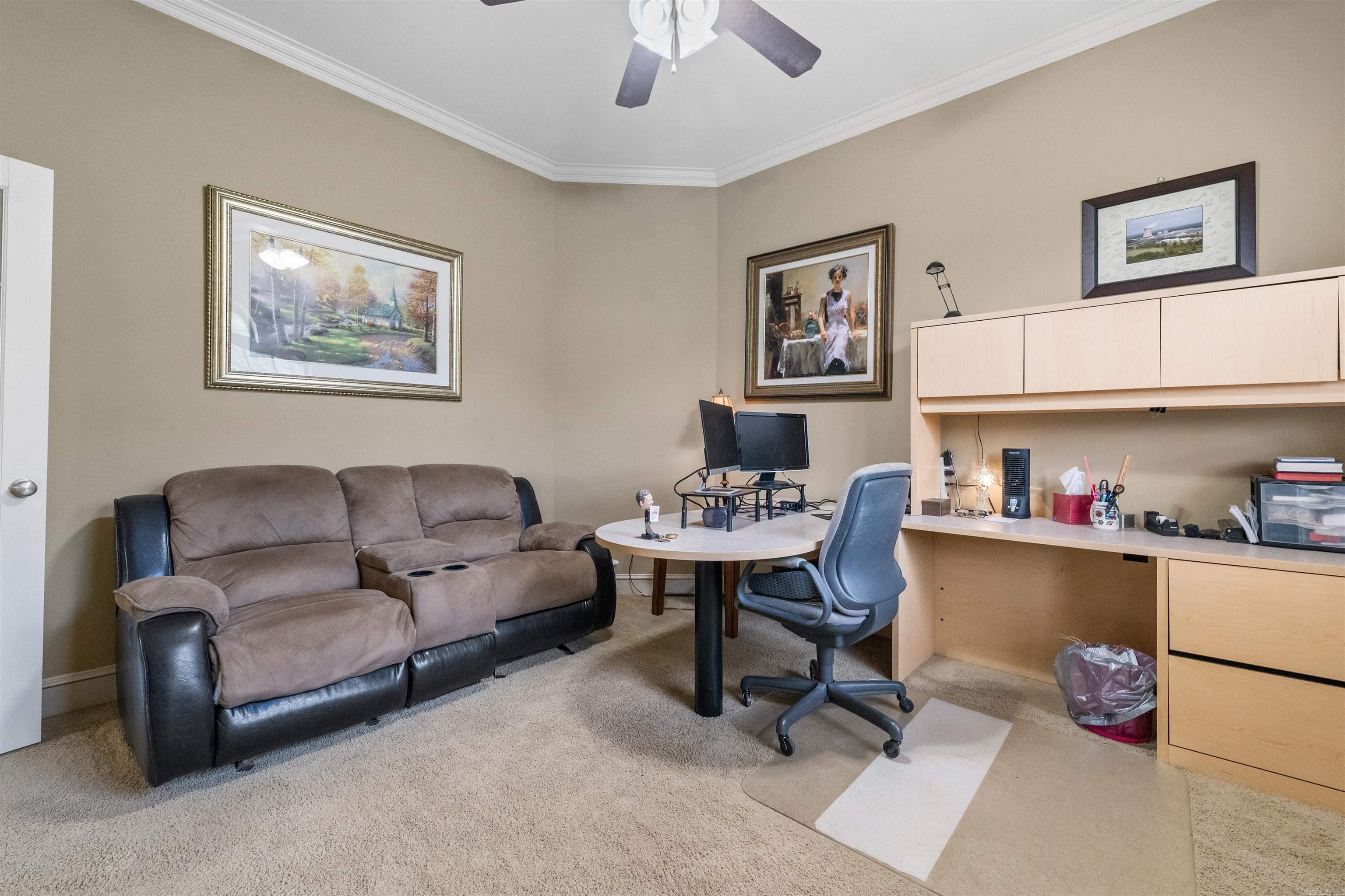 COUNTRY CLUB OF ARK THE - Residential