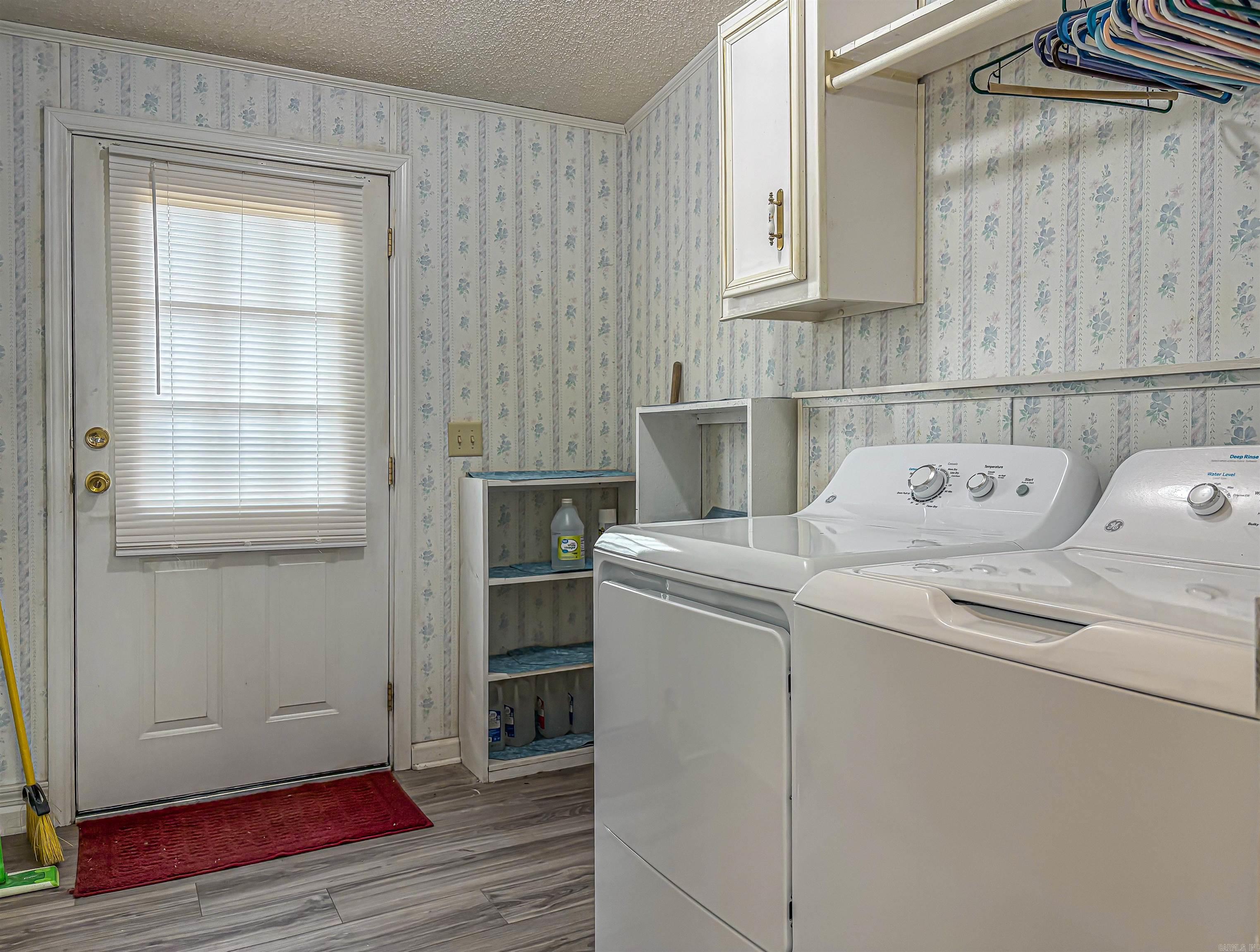 LAYTON-CROWDREY - Residential