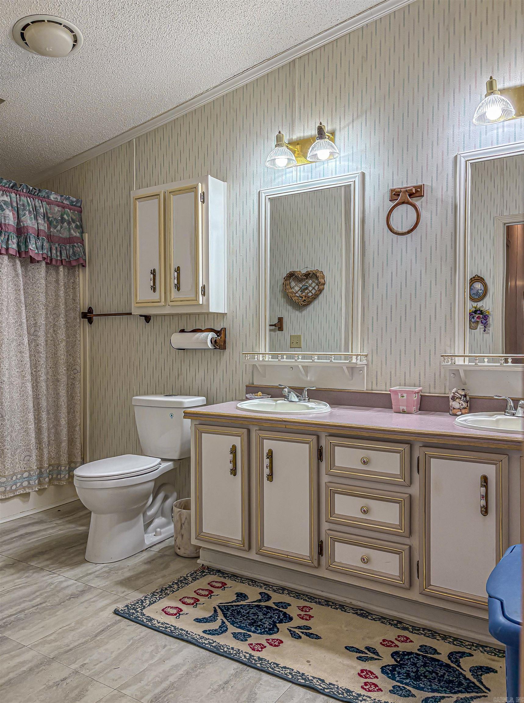 LAYTON-CROWDREY - Residential