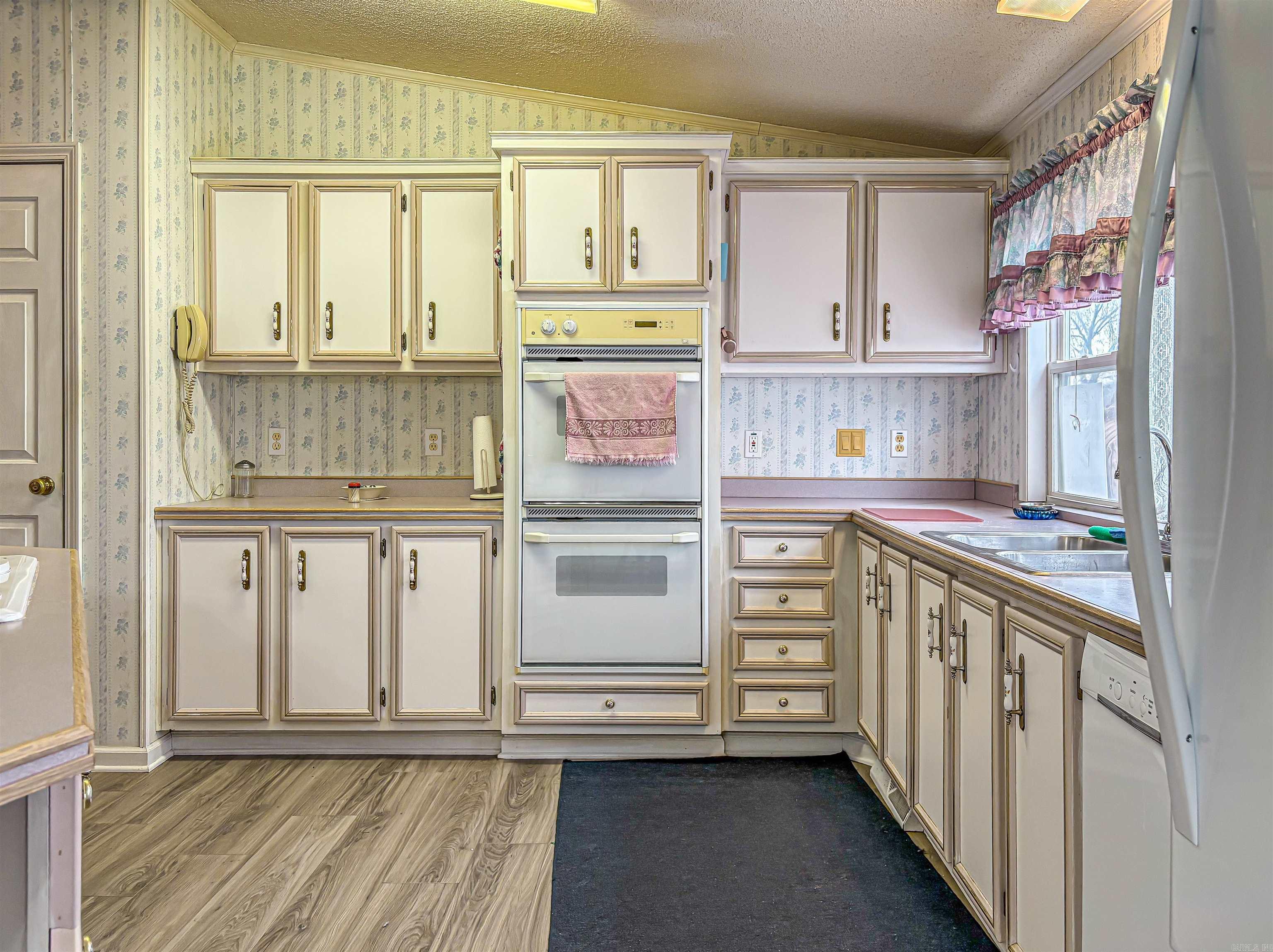 LAYTON-CROWDREY - Residential