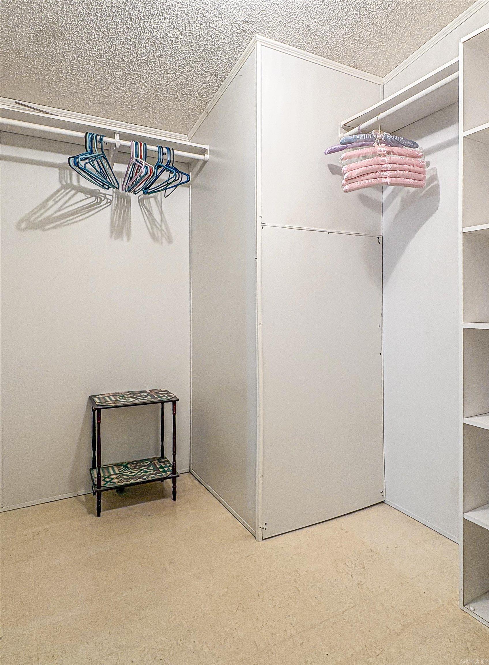 LAYTON-CROWDREY - Residential