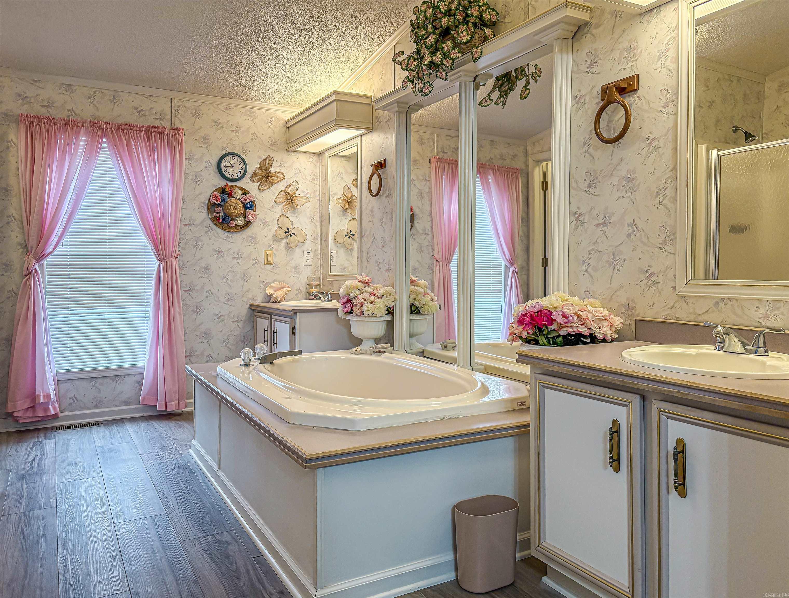 LAYTON-CROWDREY - Residential