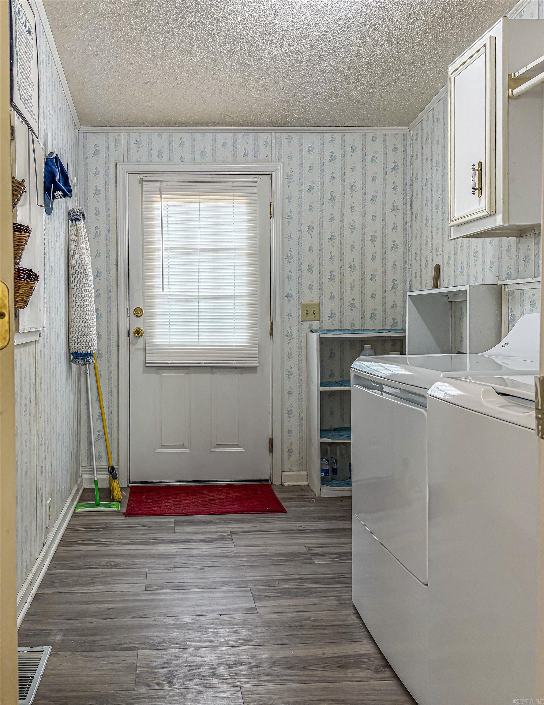 LAYTON-CROWDREY - Residential