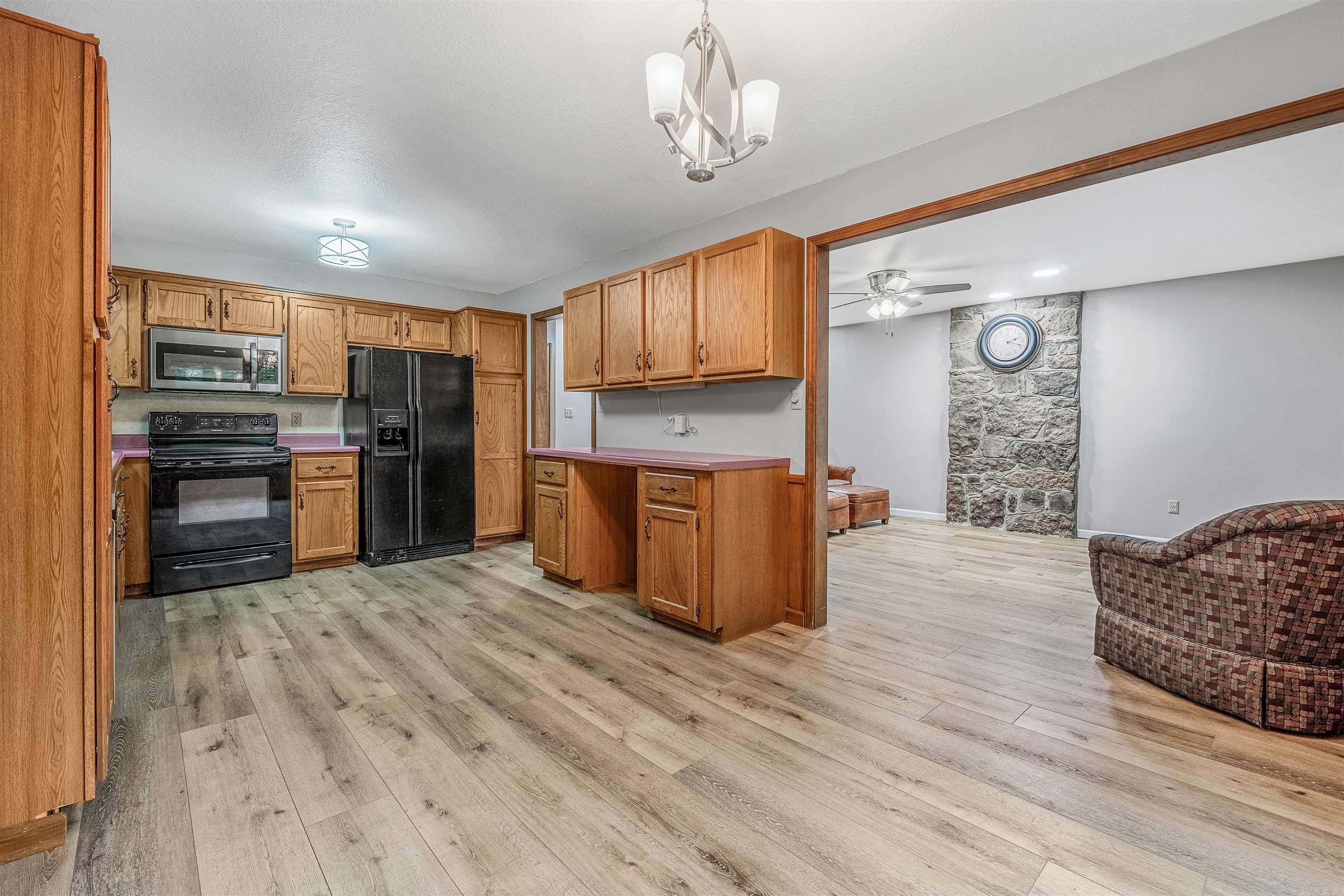 LAKEWOOD - Residential