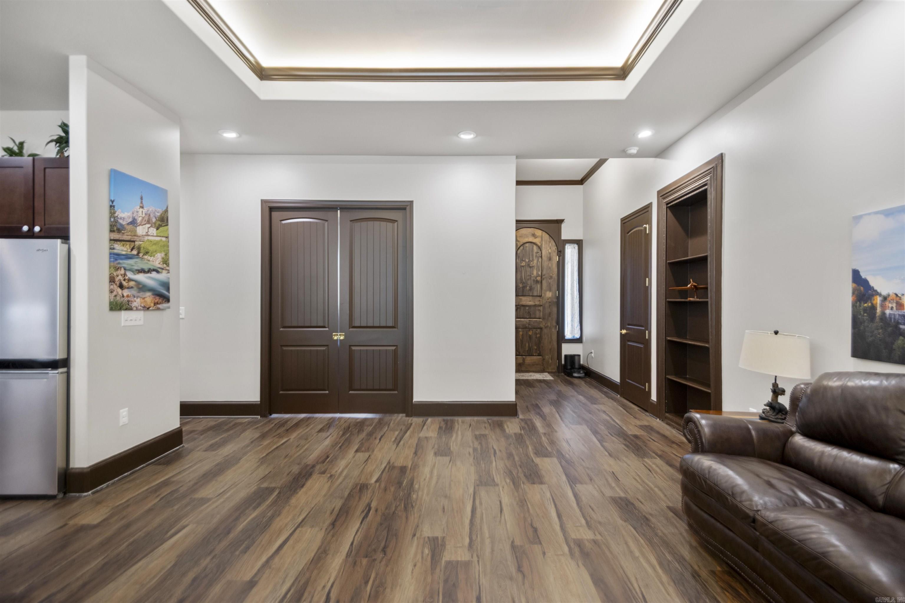 Riverland II - Residential