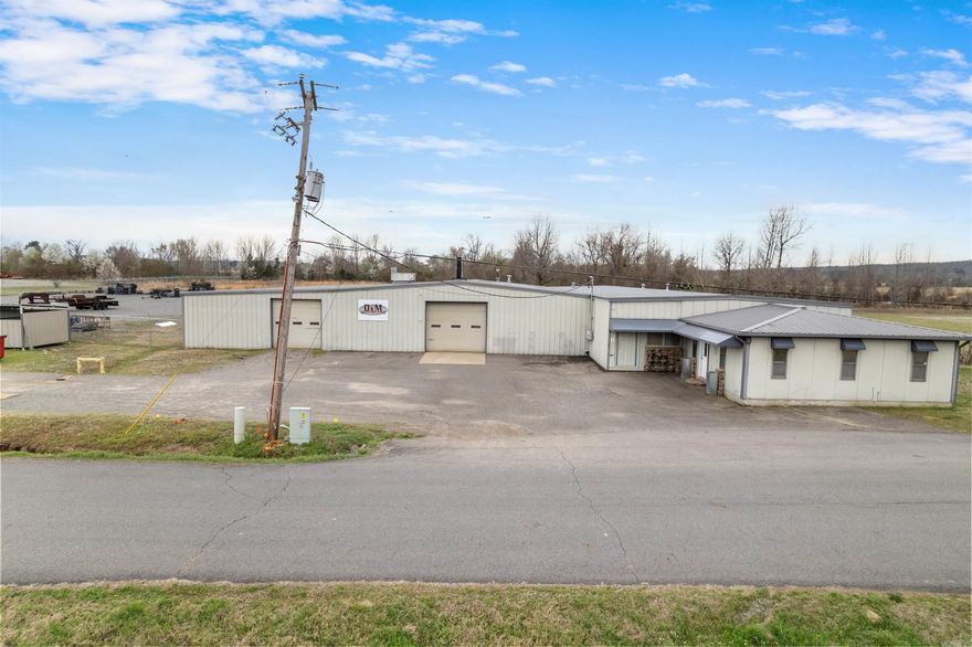 Who’s looking for an office space with TONS of warehouse space in the Vilonia area?! This property features: Over 13,000 sq ft of office + warehouse space Approx. 3.85 acres Fully fenced property Additional outbuilding for extra storage This setup would be PERFECT for a trades company — HVAC, plumbing, electrical, construction, landscaping, or any business needing office space plus room for equipment, materials, and storage.  This is an ACTIVE Business please schedule a showing prior to arriving.