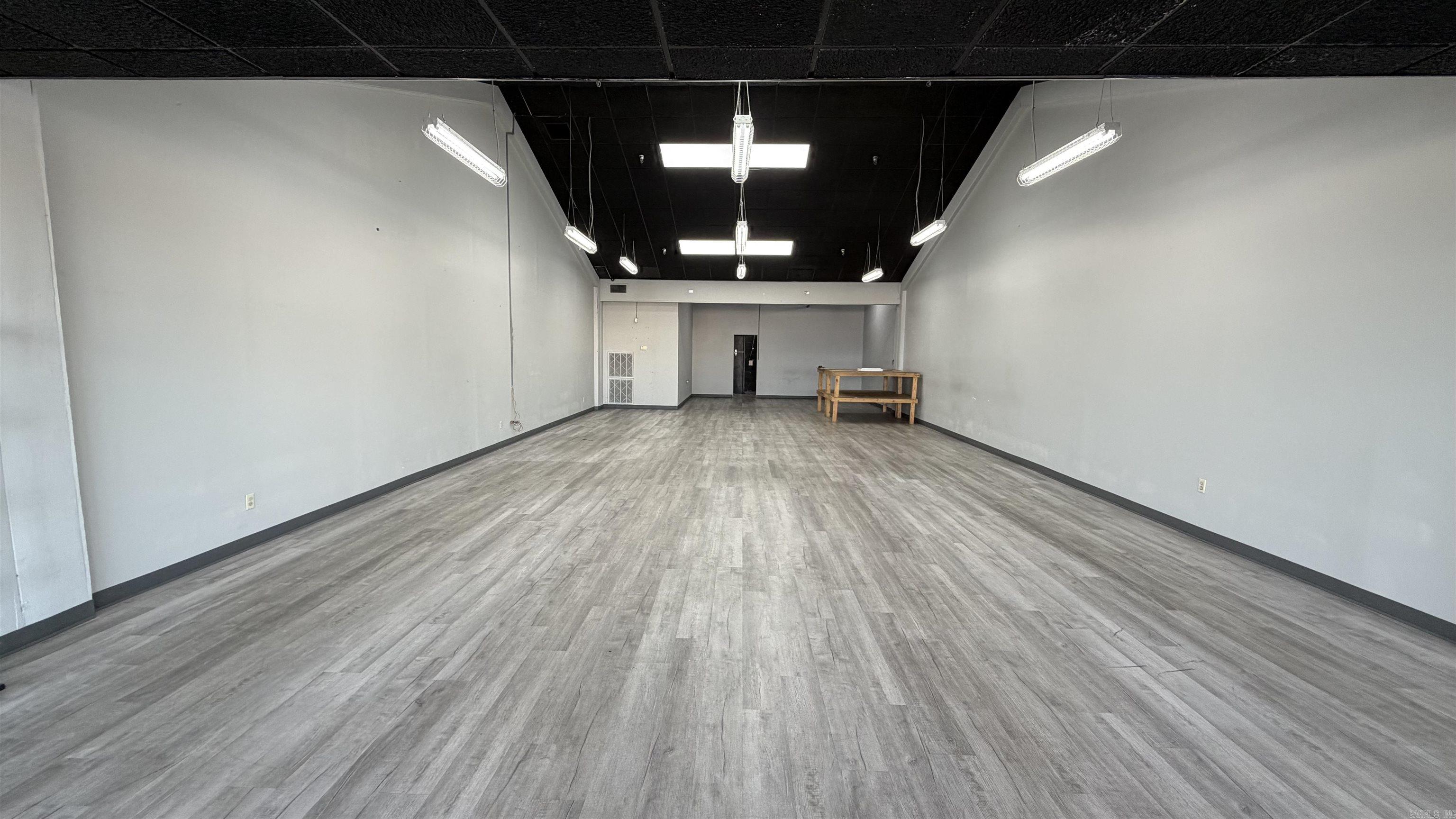 Hot Springs - Commercial Sale