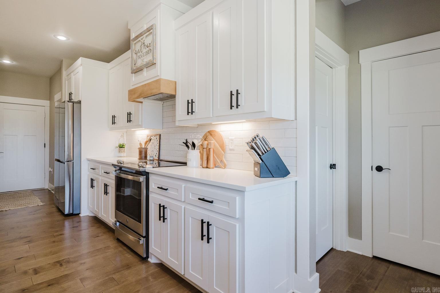 TIMBER WOOD SUB - Residential