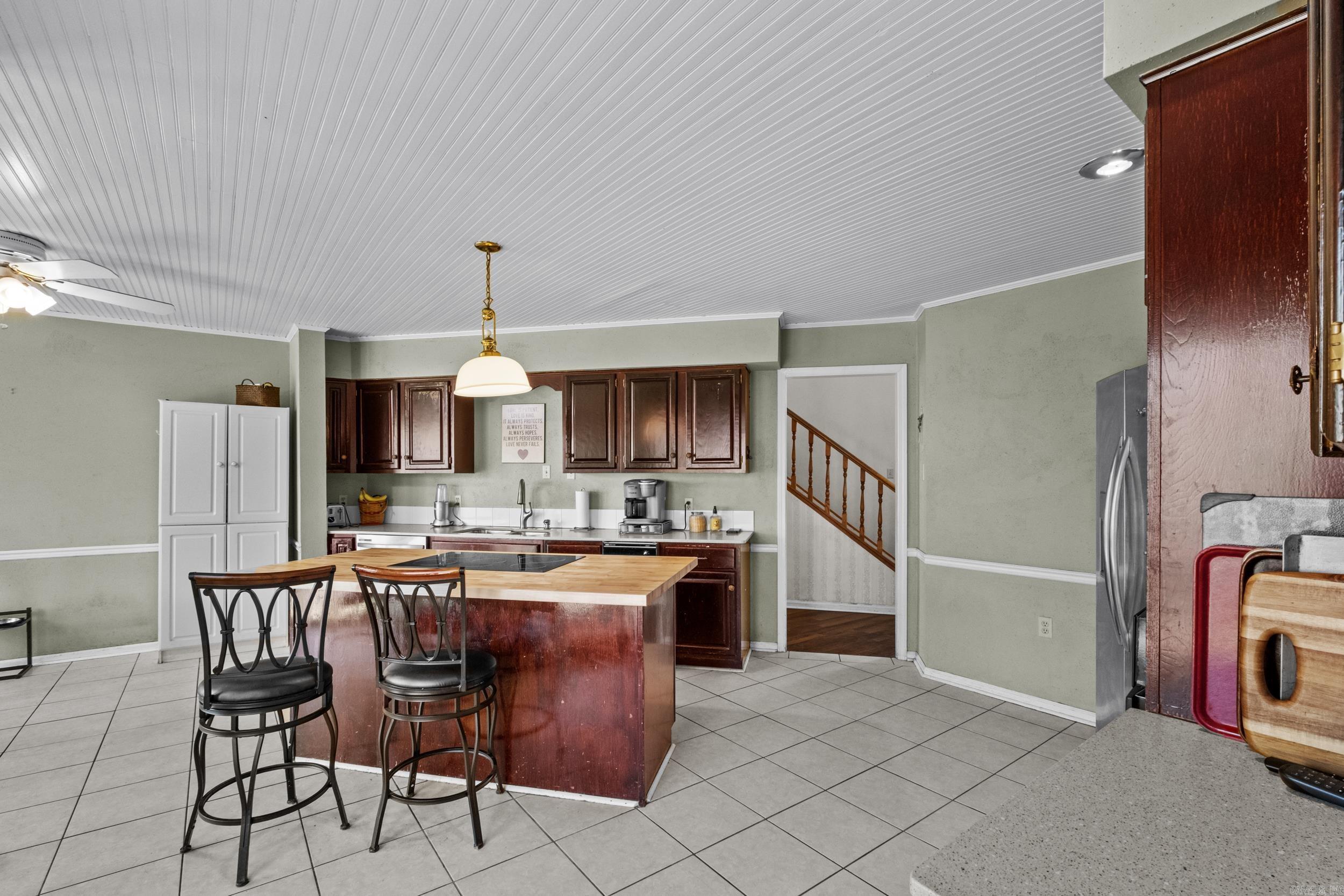 OVERBROOK - Residential