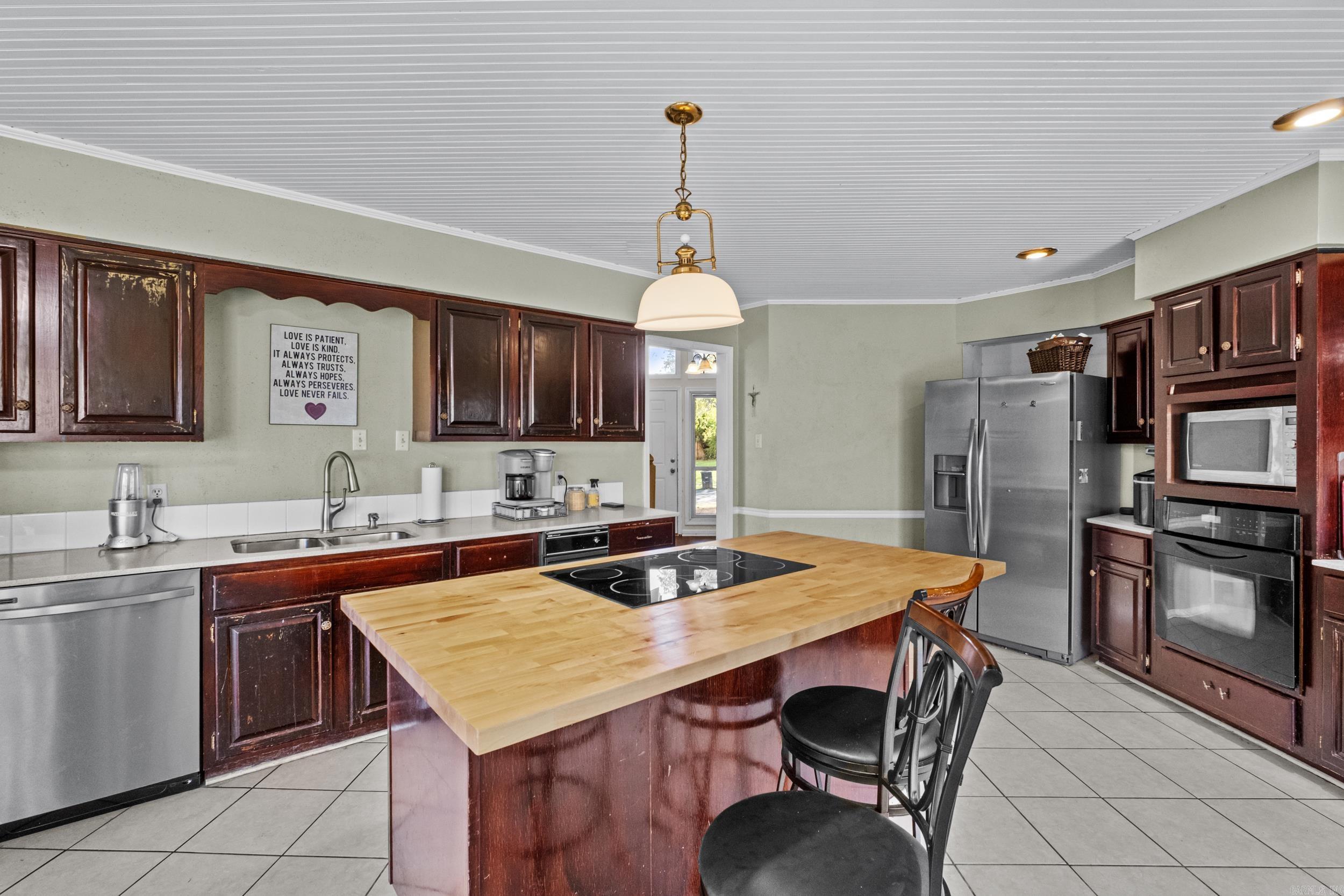 OVERBROOK - Residential