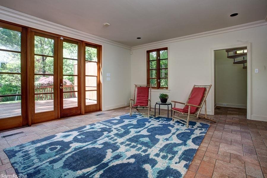 Hill Crest - Residential