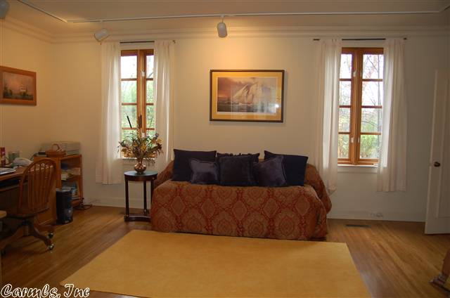 Hill Crest - Residential