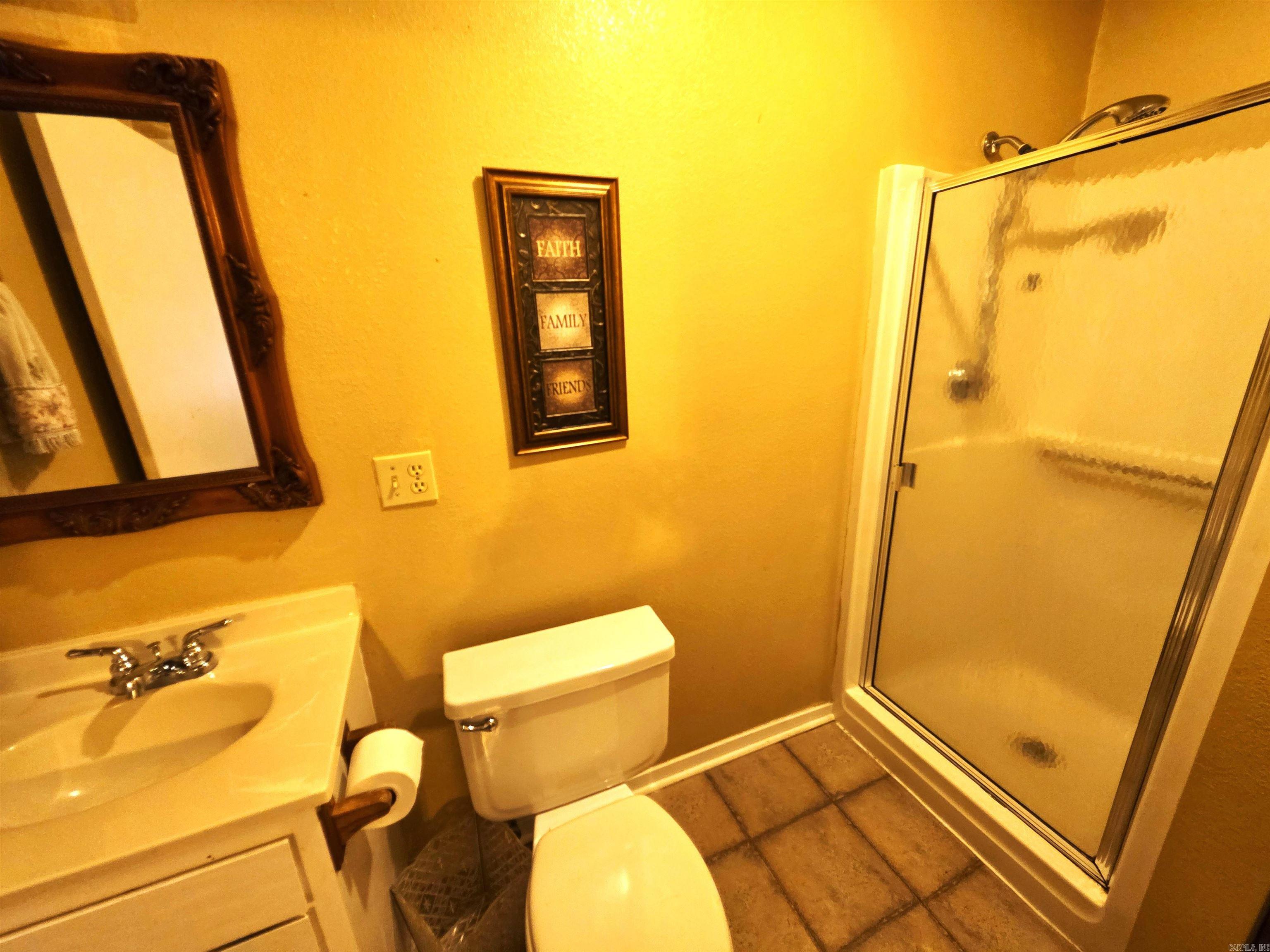 WOODLAND HEIGHTS - Residential