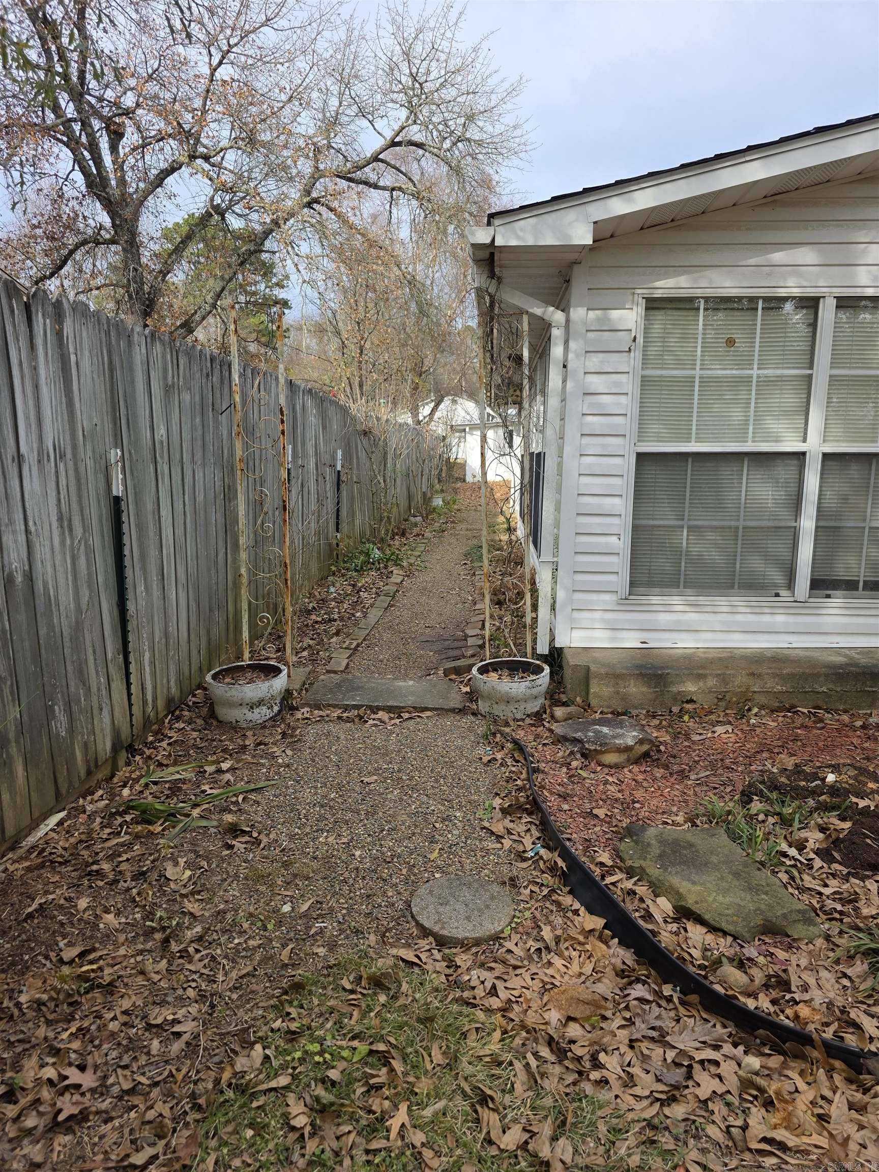 WOODLAND HEIGHTS - Residential