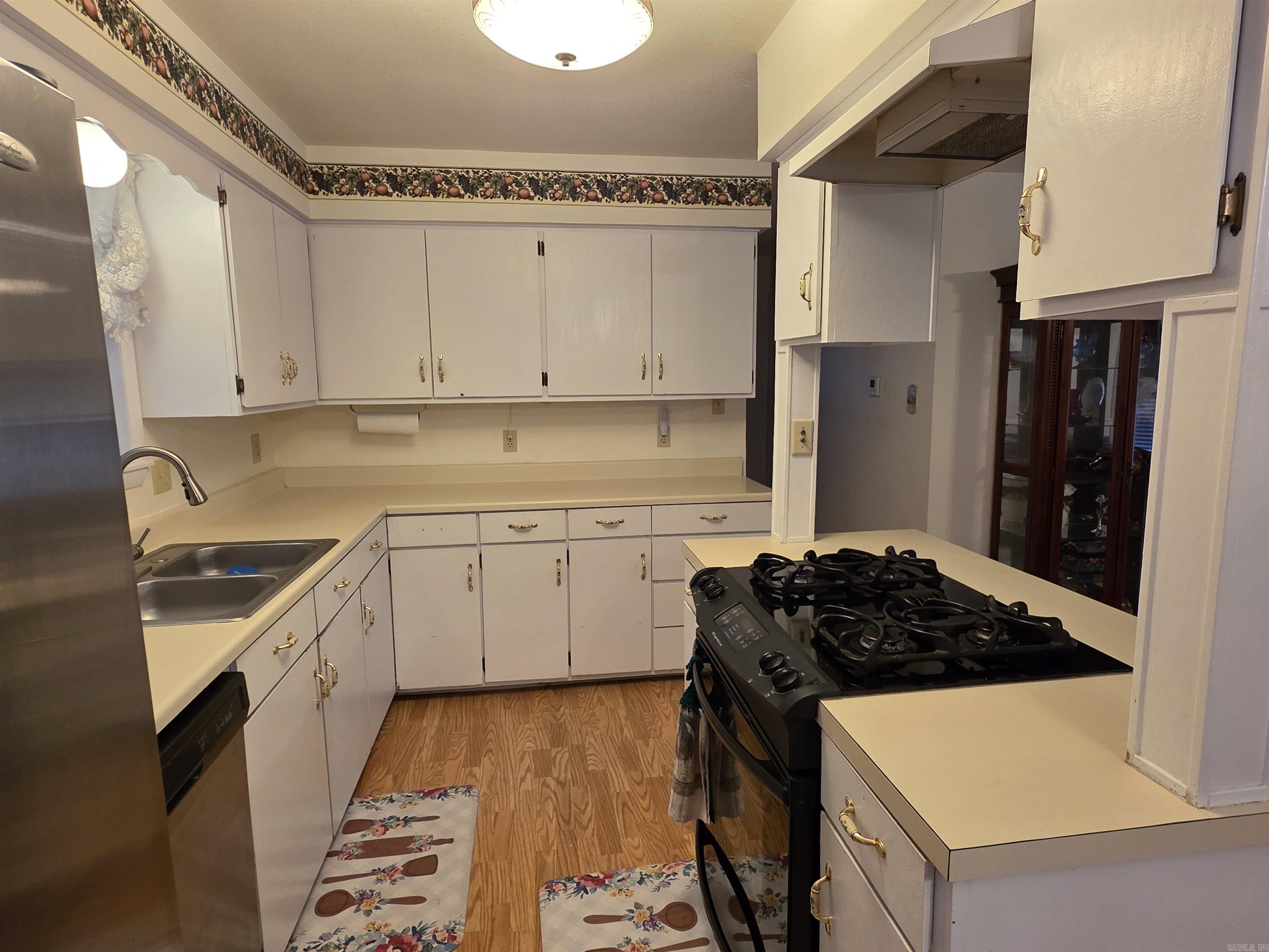 WOODLAND HEIGHTS - Residential