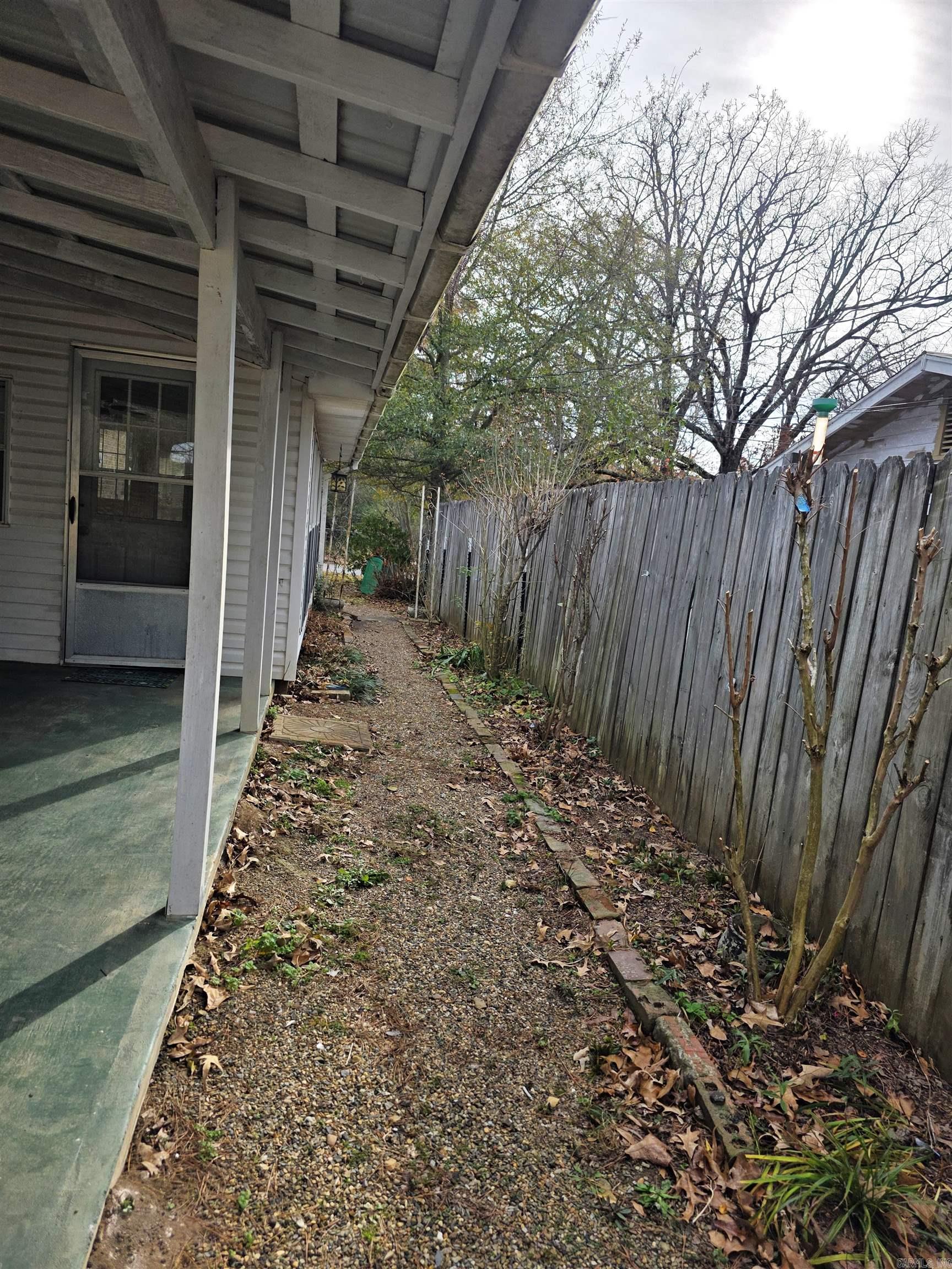 WOODLAND HEIGHTS - Residential