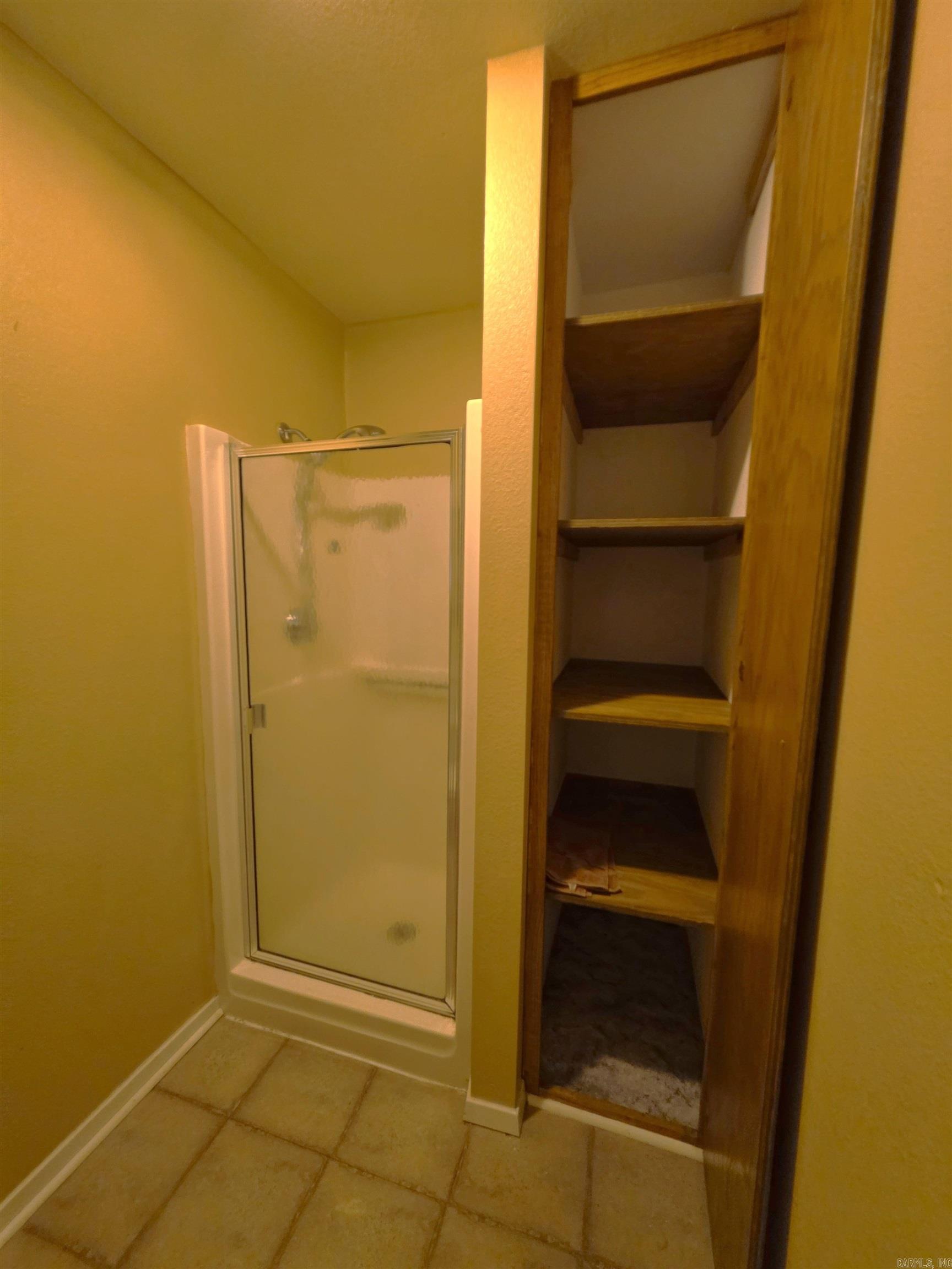 WOODLAND HEIGHTS - Residential