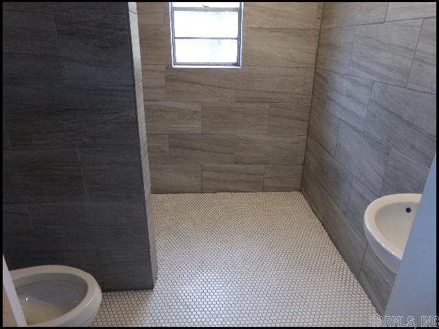 Walnut Valley - Residential Lease