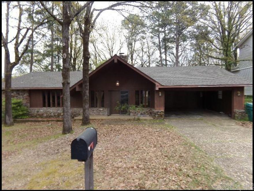 *WEST LITTLE ROCK* BEAUTIFUL HOME IN WALNUT VALLEY!! This 3 Bedroom And 2 Bath Home Features A Spacious 2000 Square Feet Of Living Space! Kitchen Includes Stove, Refrigerator, And Dishwasher! Eat-In Dining Area! Washer And Dryer Provided For Added Convenience! Fenced Backyard! 2 Car Garage For Parking! PET FRIENDLY!! AVAILABLE EARLY JUNE 2026!!! <a href='https://raineyrealty.com/virtualtour.php?r=K6F49q'> Click here for a 360° Virtual Tour</a>