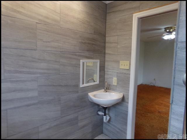Walnut Valley - Residential Lease
