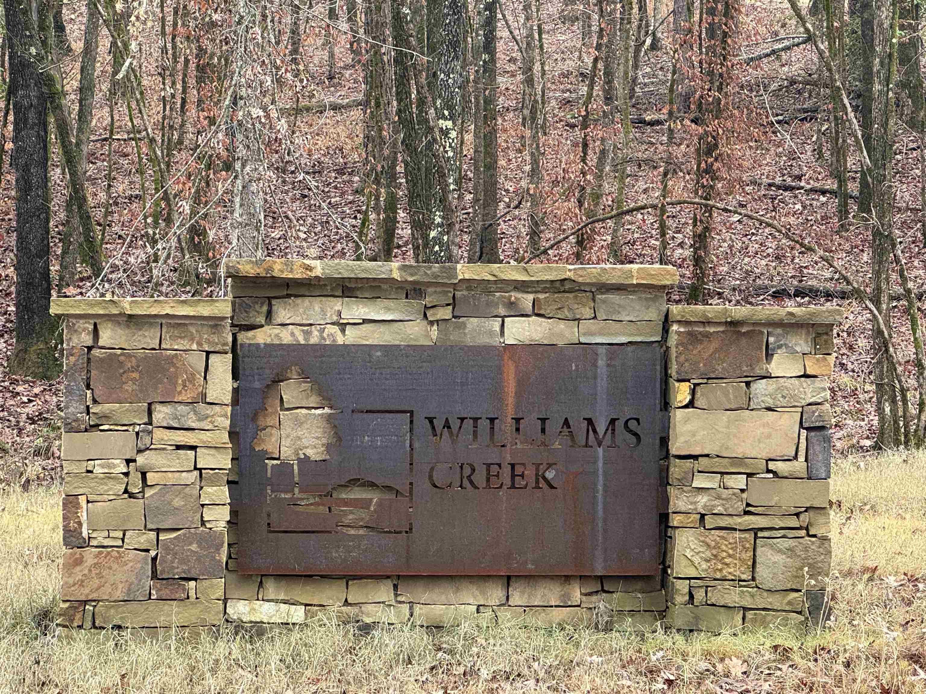 Williams Creek Estate - Land