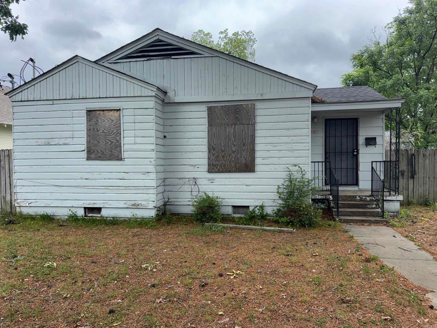 This 3-bedroom, 1-bath home offers approximately 1,122 square feet and a solid foundation for your next investment. Key improvements have already been completed, including updated plumbing, electrical, and roof—allowing you to focus primarily on cosmetic updates and HVAC installation. With the heavy lifting already handled, this property presents a straightforward path to increasing value and rental potential. Estimated market rent is around $1,100/month, making it an attractive option for investors looking to expand their portfolio or for buyers seeking a project with upside. Whether you're looking for your next flip or a long-term rental, this home offers a strong starting point with essential upgrades already in place.