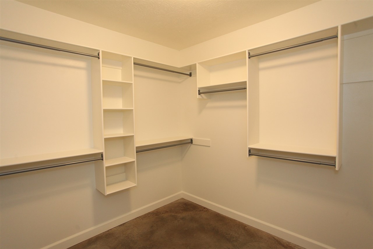 McKenna Cove - Residential