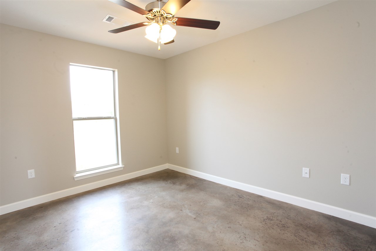 McKenna Cove - Residential