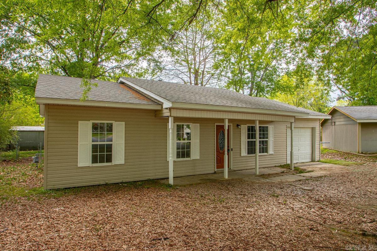 THE MEADOWS - Residential