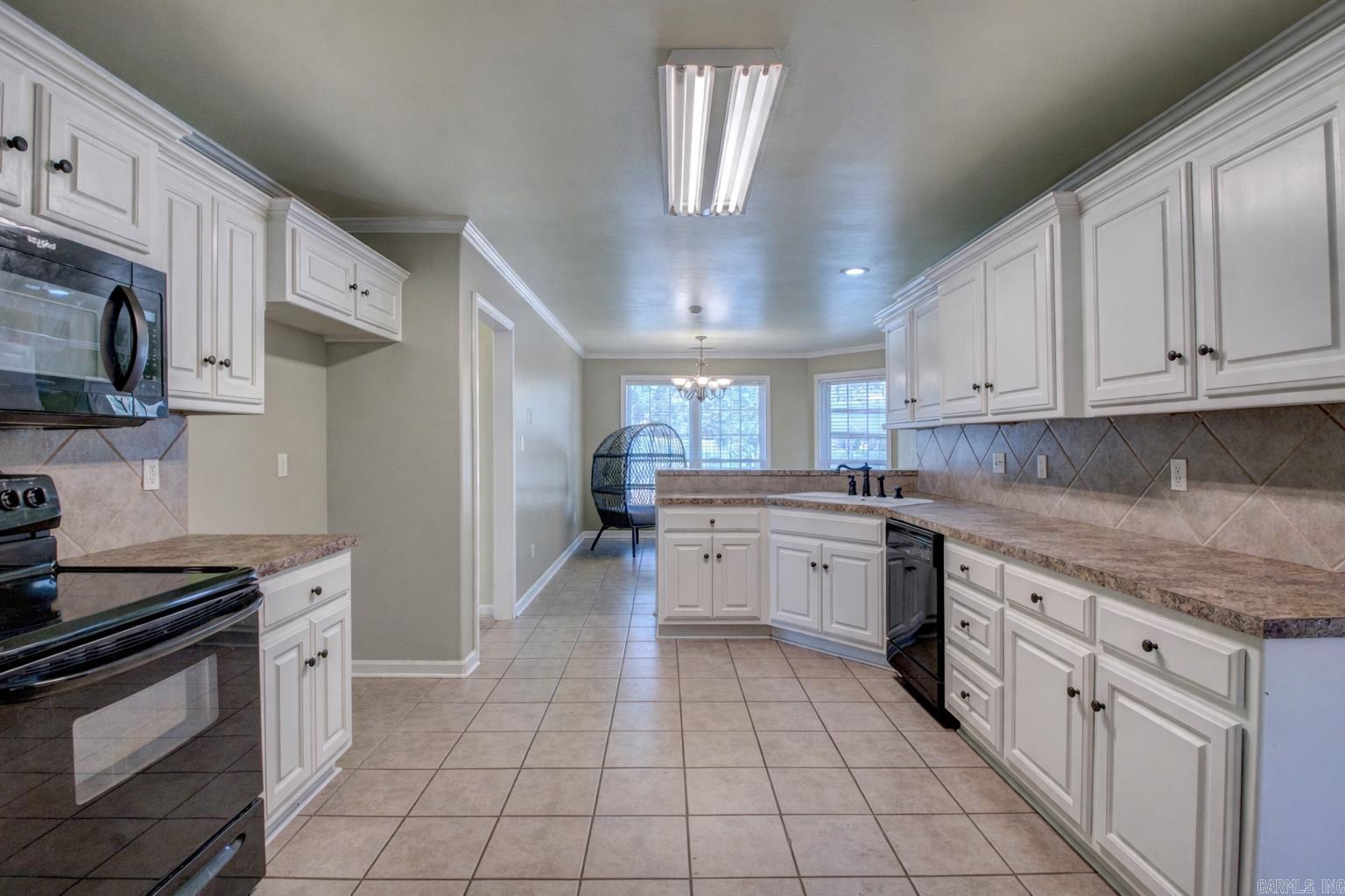 AUSTIN LAKES ON THE BAY ADDN - Residential
