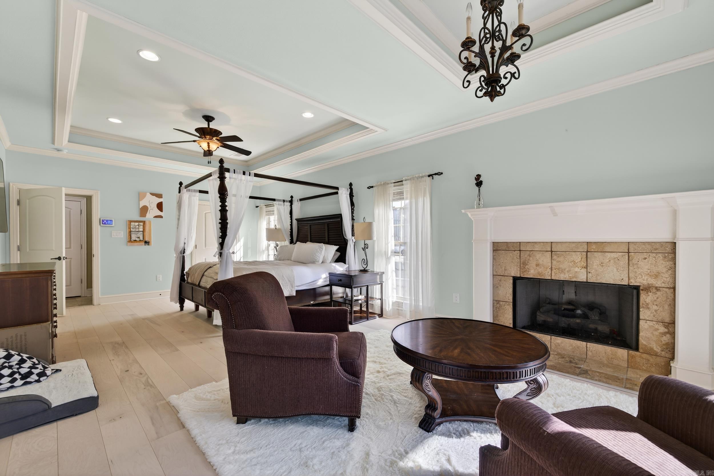 HURRICANE LAKE EST - Residential