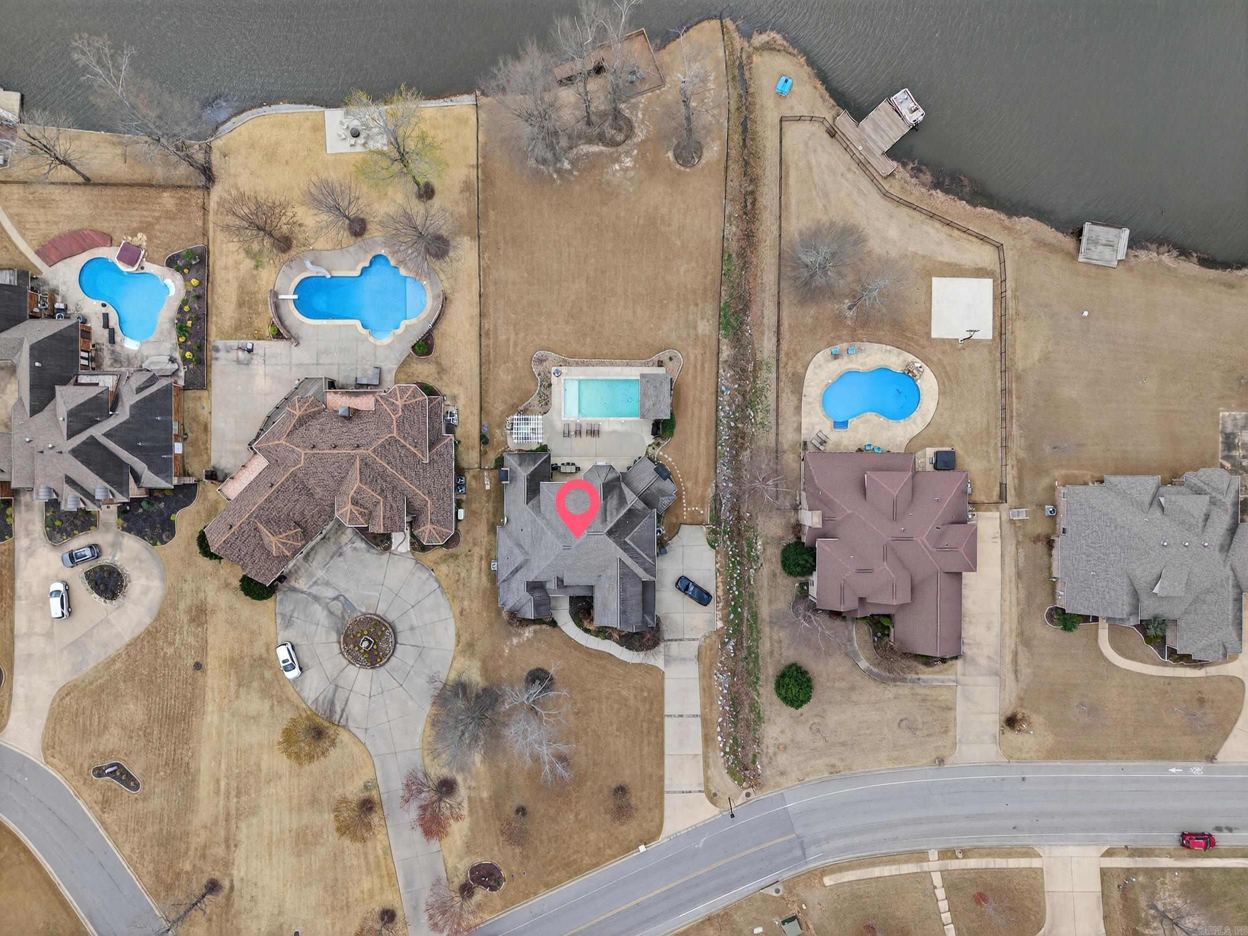 HURRICANE LAKE EST - Residential