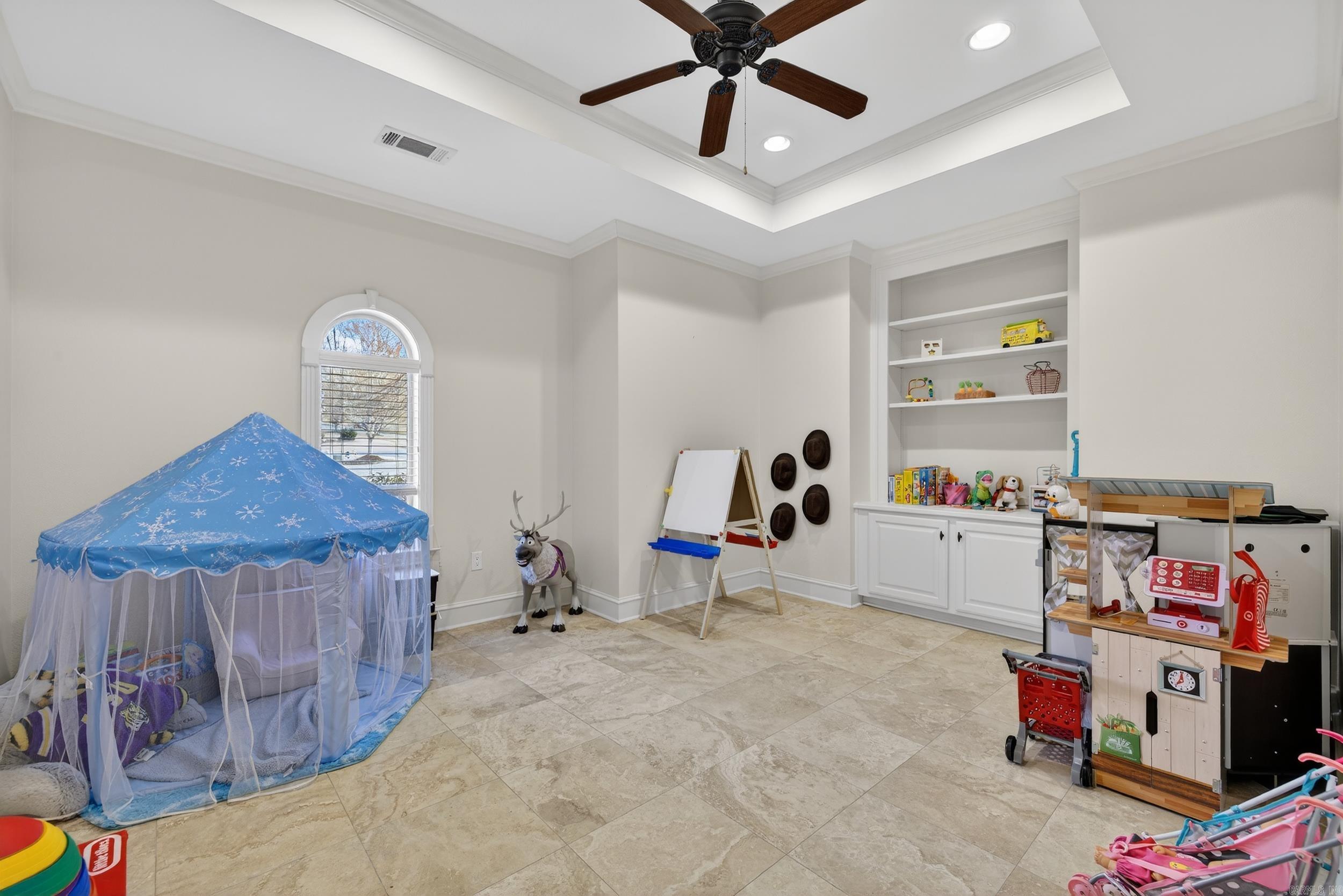 HURRICANE LAKE EST - Residential