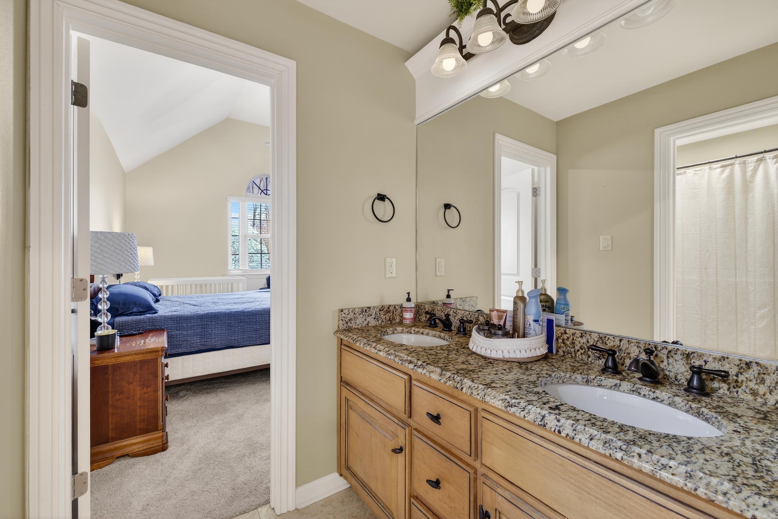 HURRICANE LAKE EST - Residential