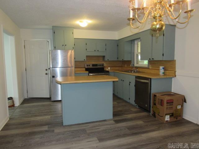 BRADENS ADDN TO JACK - Residential