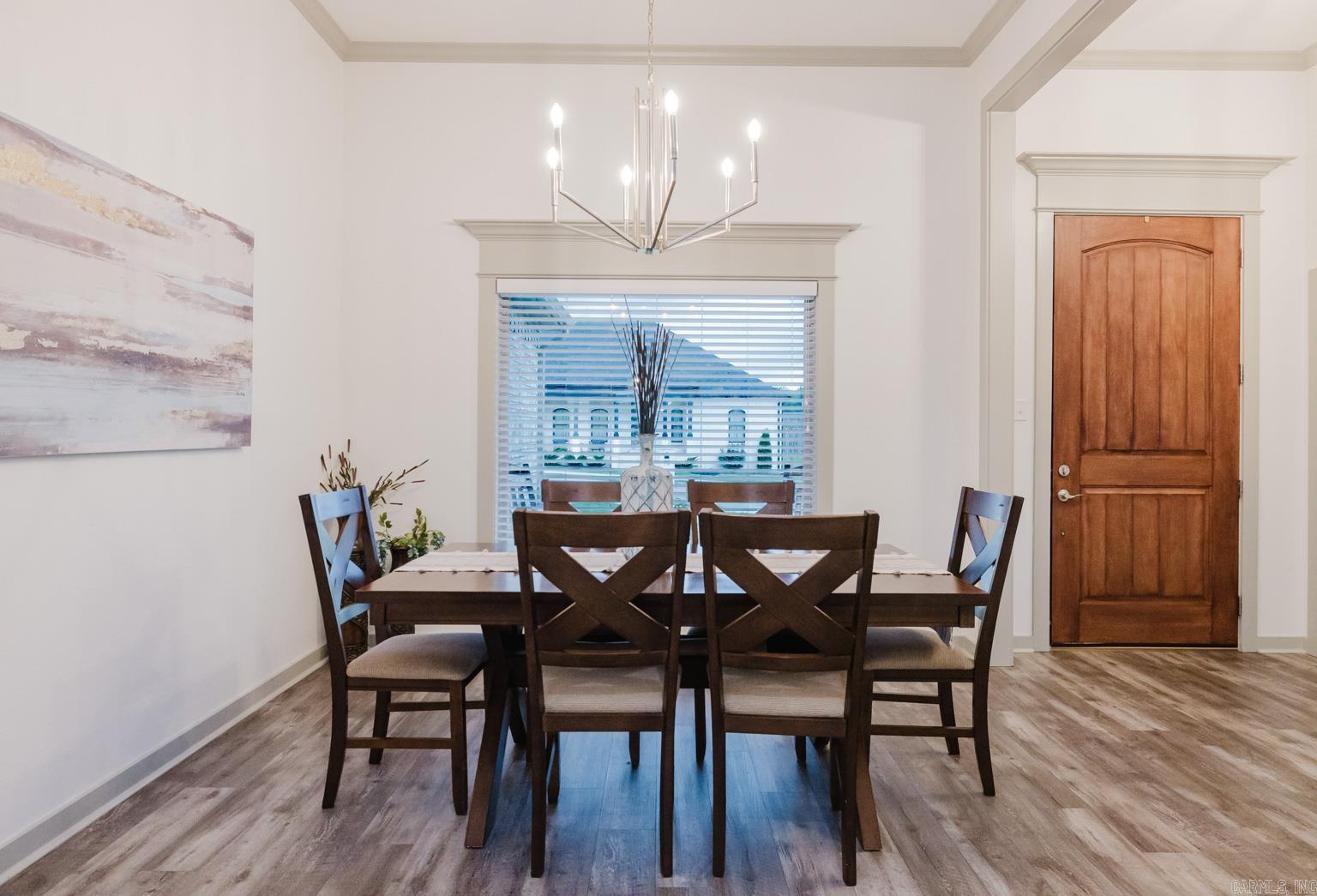 OAK TREE SOUTH - Residential